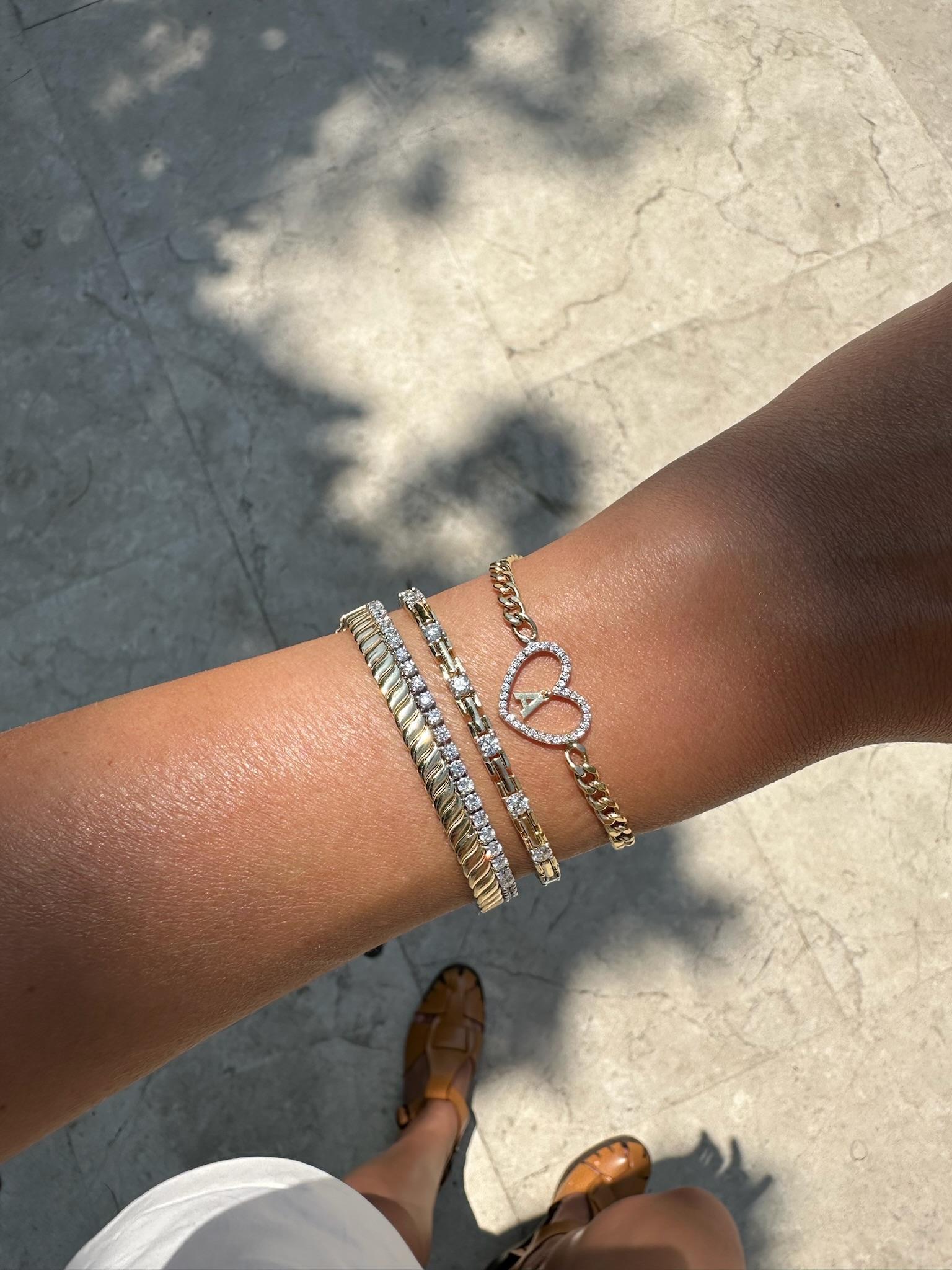 Romantique CUSTOM MADE Bracelet avec lettre en forme de coeur en vente