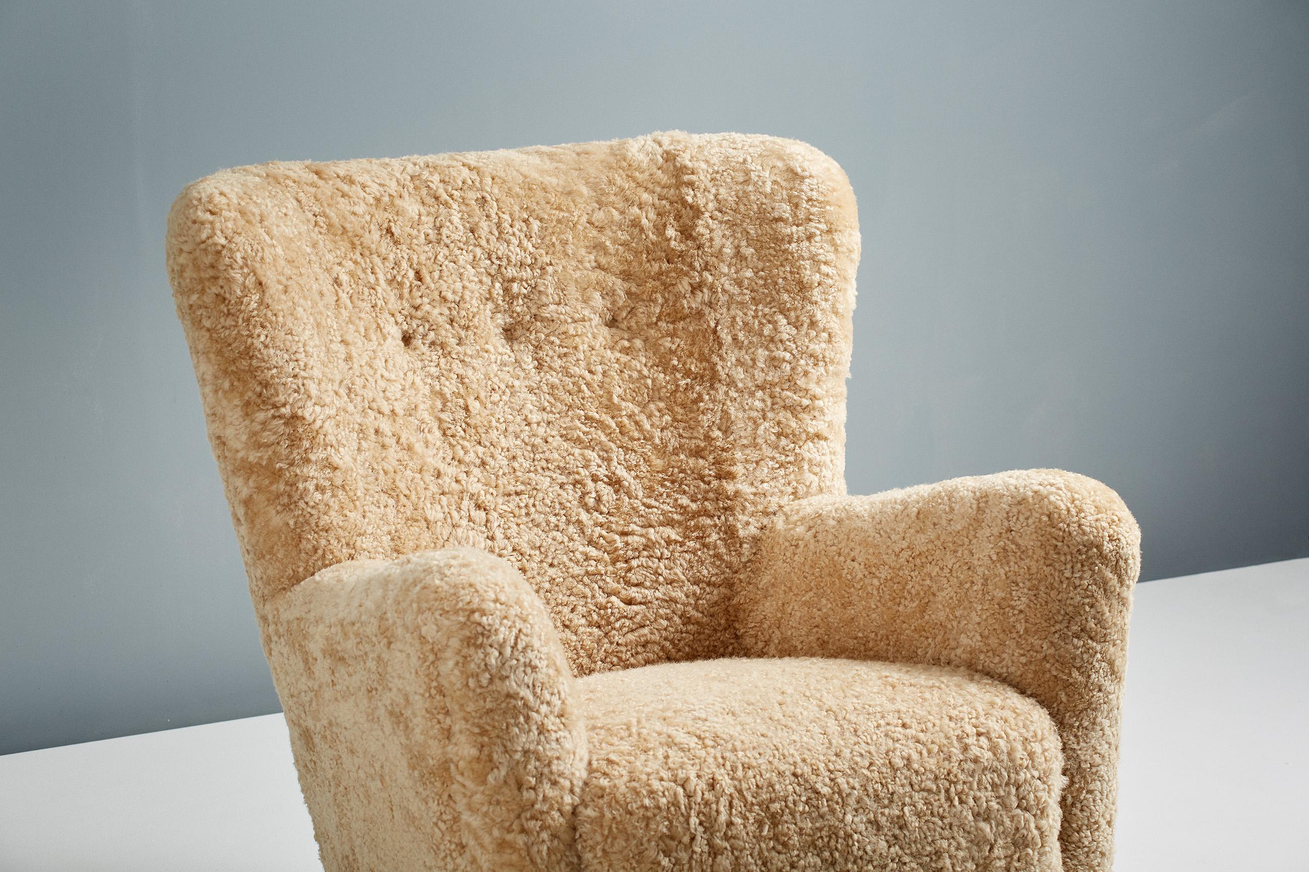 Custom Made Honey Sheepskin Lounge Chairs For Sale 1