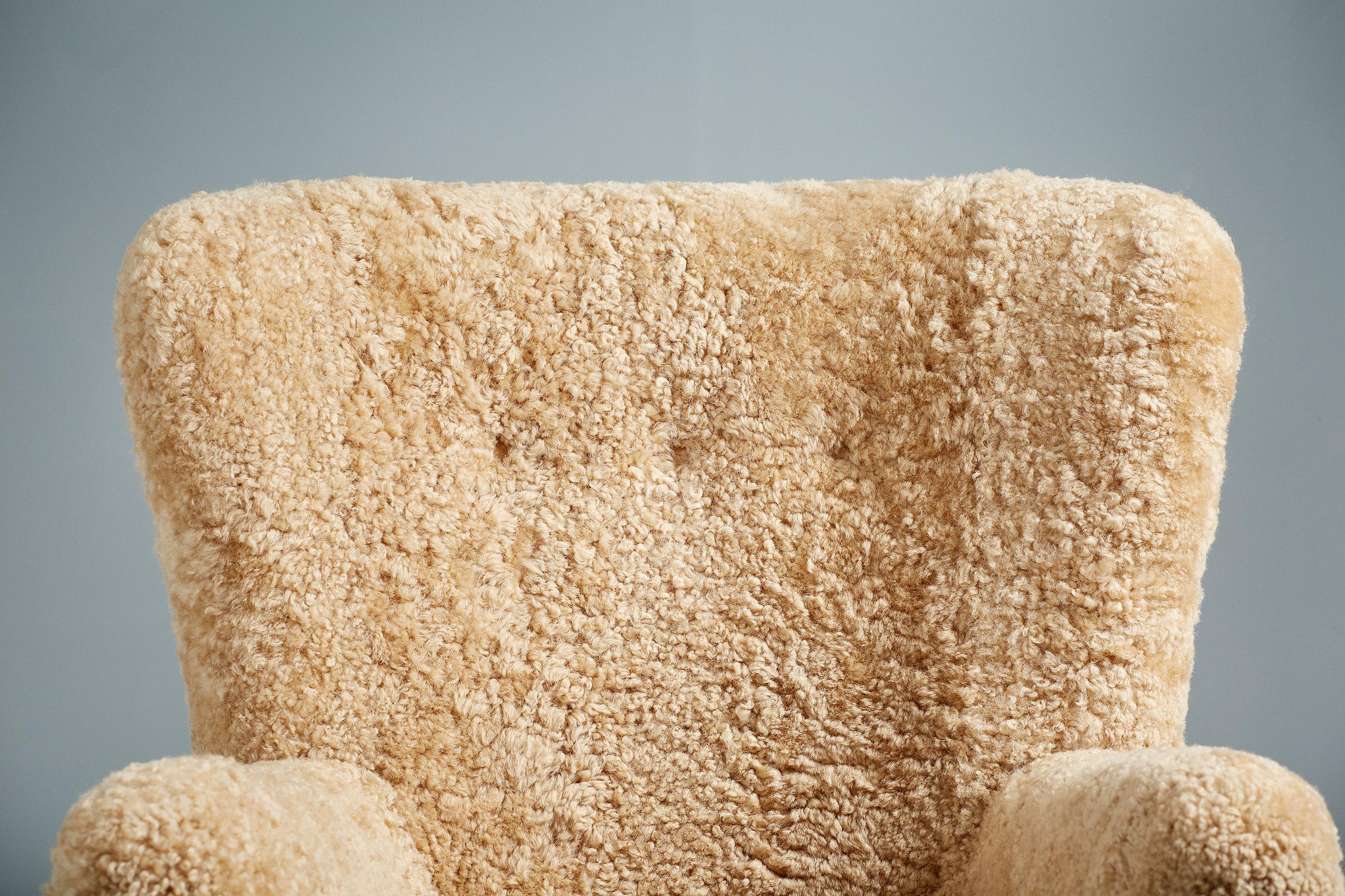 Contemporary Custom Made Honey Sheepskin Lounge Chair For Sale