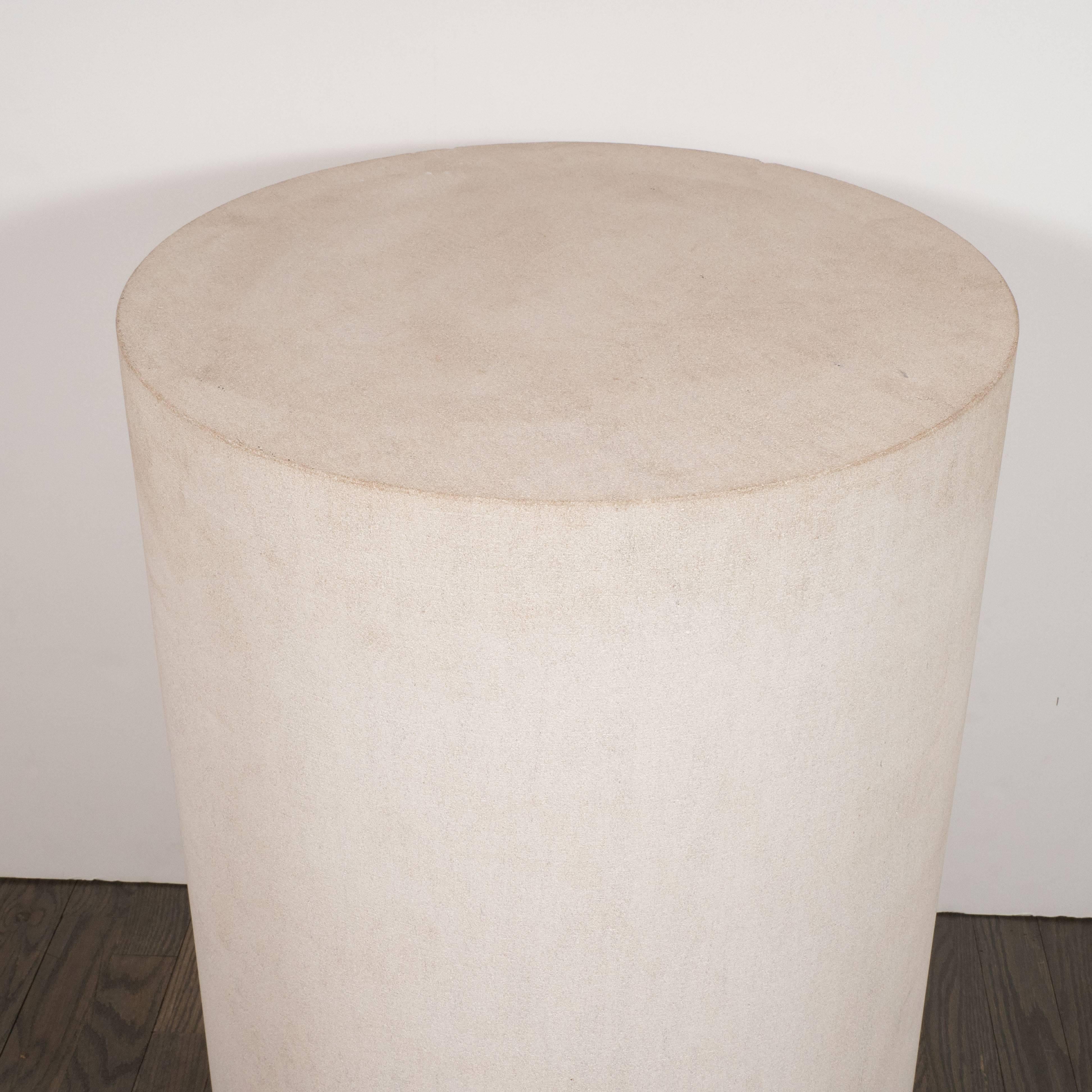 This sophisticated pedestal was realized in the United States, circa 1980. With its Industrial materials and austere form, this polished and dyed pedestal would be perfect for presenting any precious object or Fine art sculpture. It has an