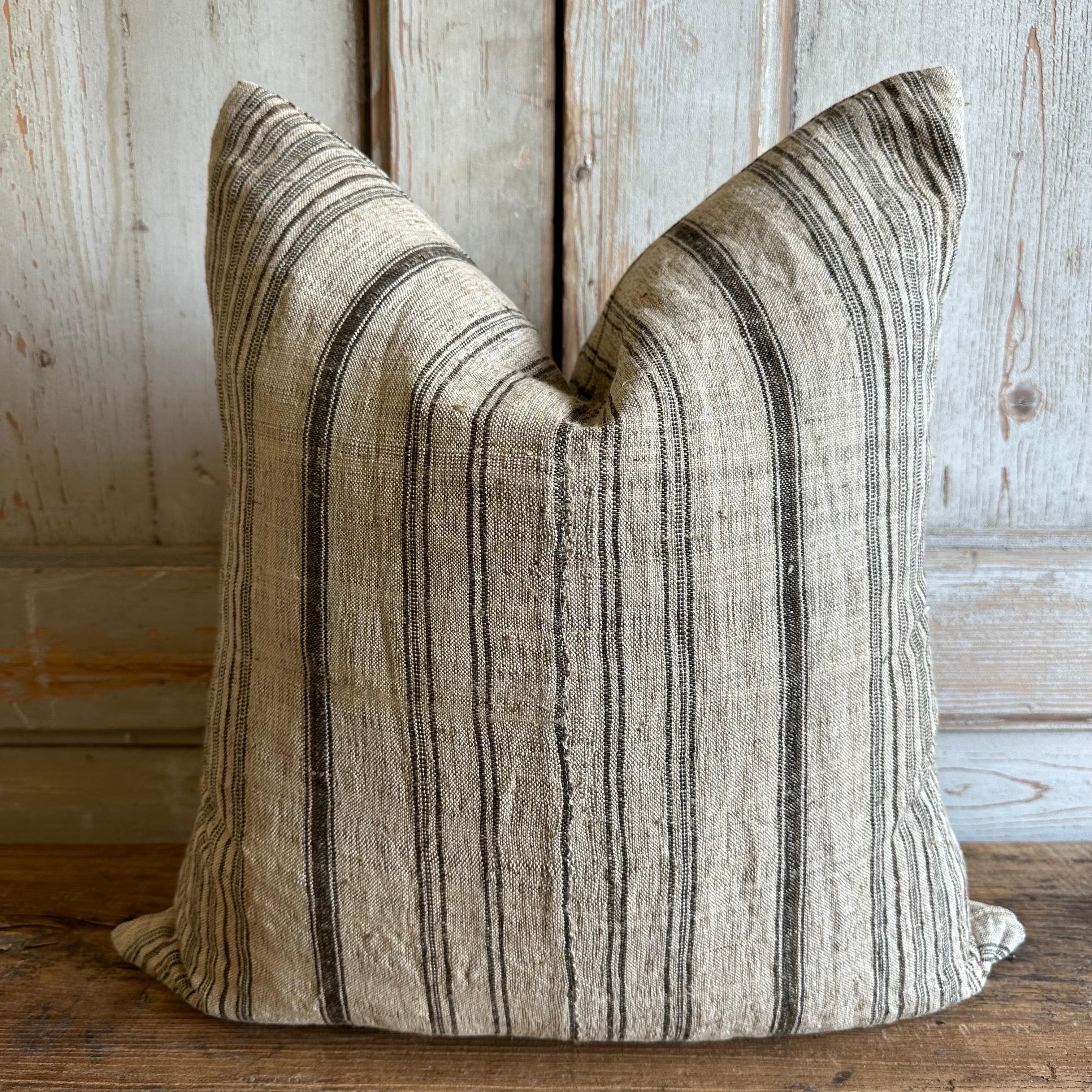 Custom Made french linen stripe accent pillows
Size: 22x22
Includes insert 10/90 down feather
Color: Oat brown with dark espresso colored stripes
Brass zipper closure
Dry clean recommended. 
Spot clean only when needed.
