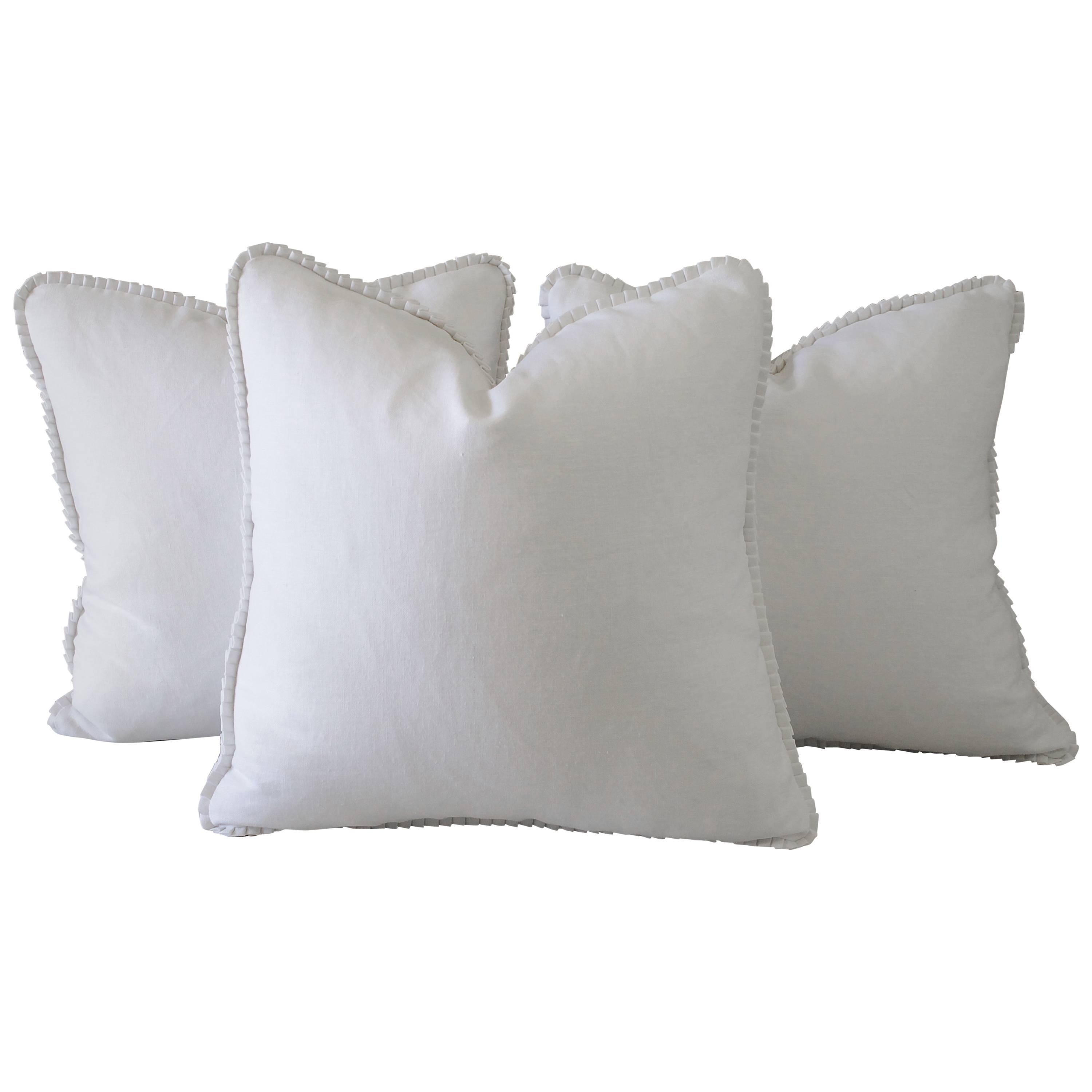 Custom-made luxury linen pillows with ruffle
Color: White
Size: 22x22
Zipper closure, overlocked seams, 1/2