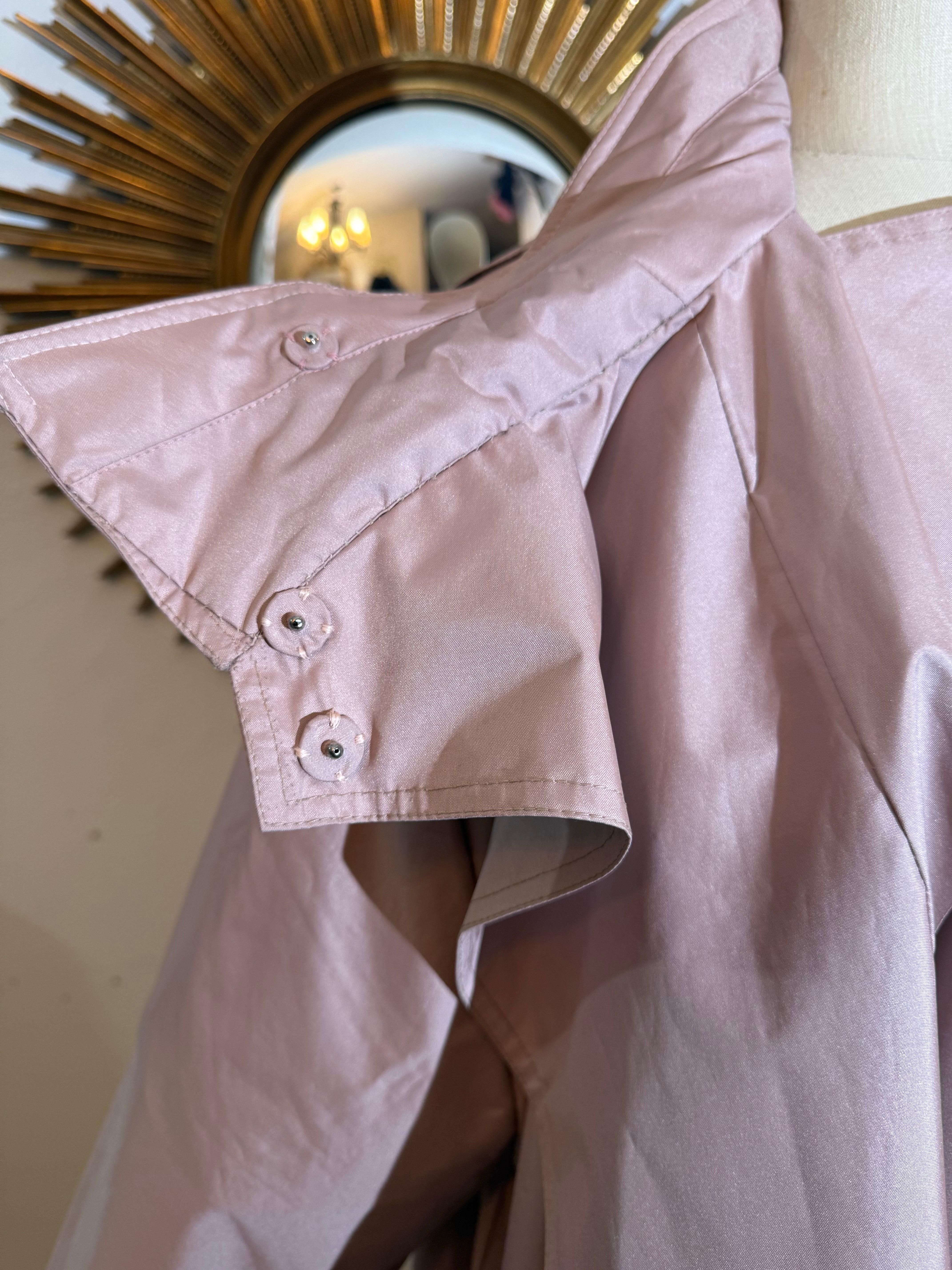 Custom Made Mauve Silk Weatherized Trapeze Coat w Matching Shoulderbag Handbag For Sale 12