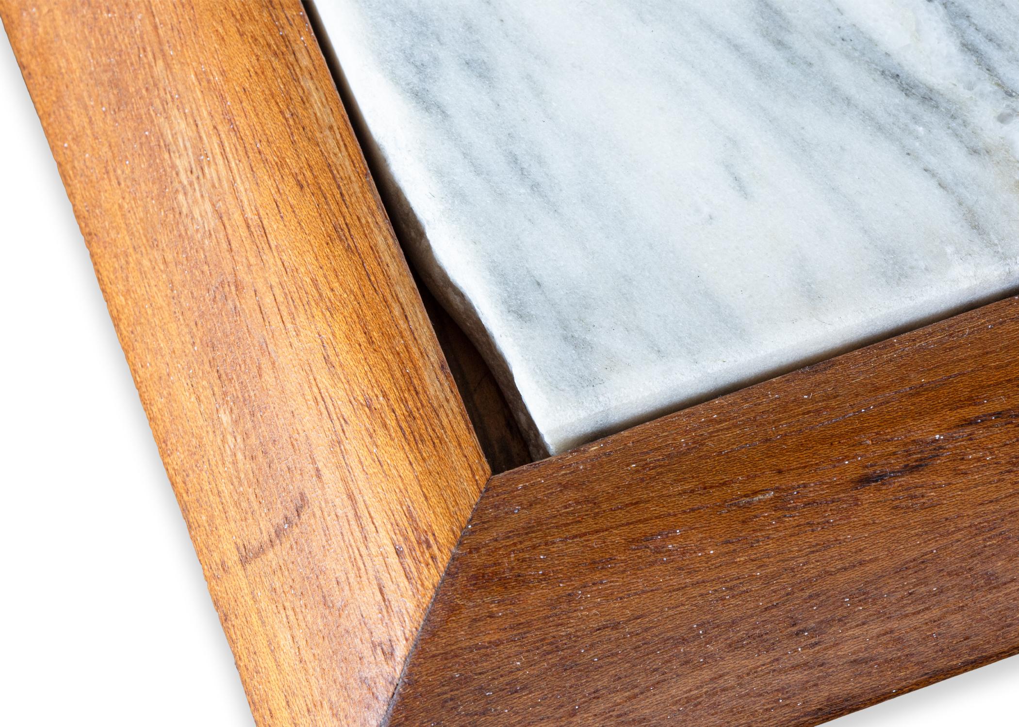 CUSTOM MADE Table d'appoint à café carrée en marbre et en Oak, fabriquée sur mesure au milieu du siècle dernier en vente 2