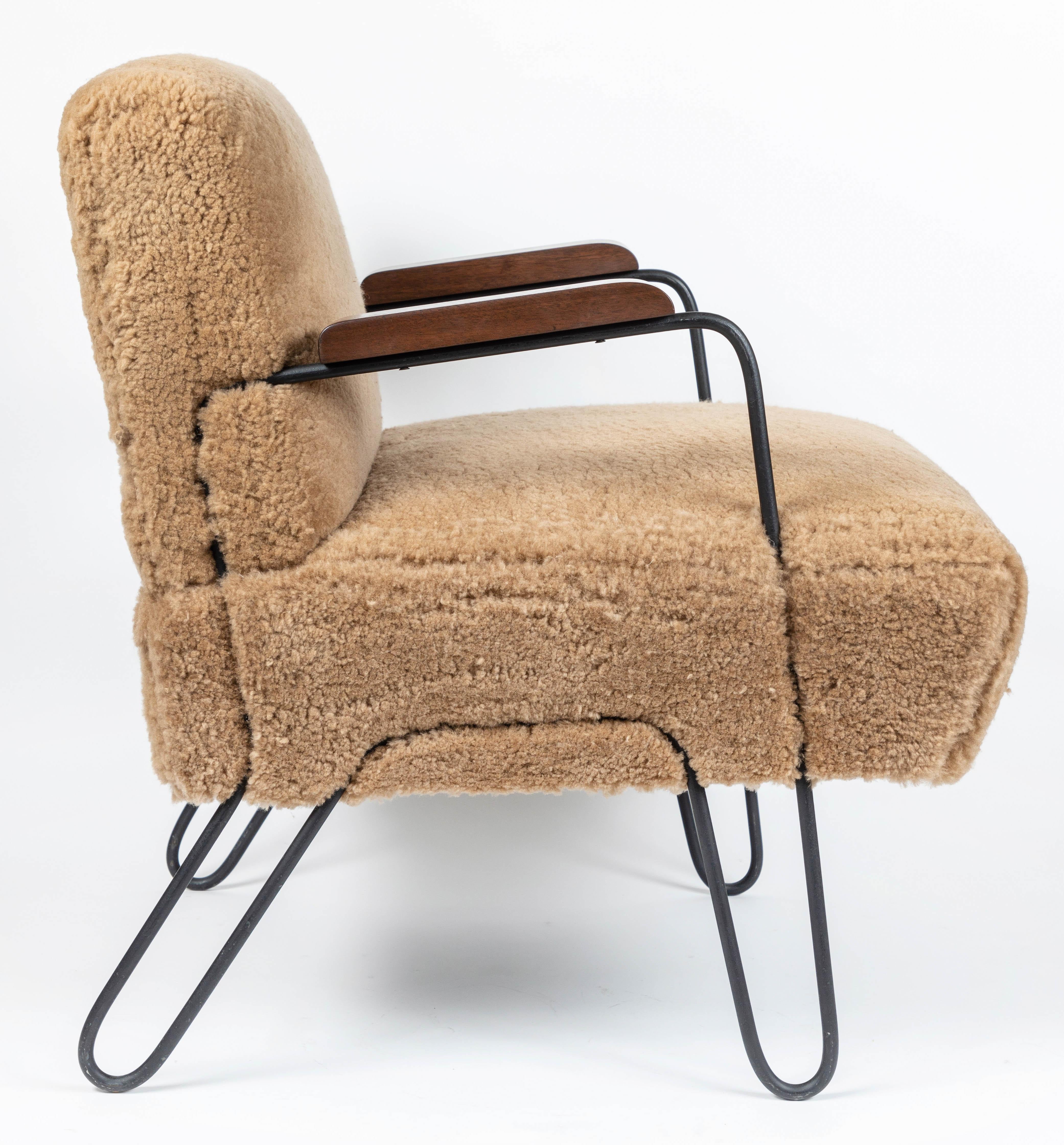 Custom Made Midcentury Style Hairpin Chair In Excellent Condition In Pasadena, CA