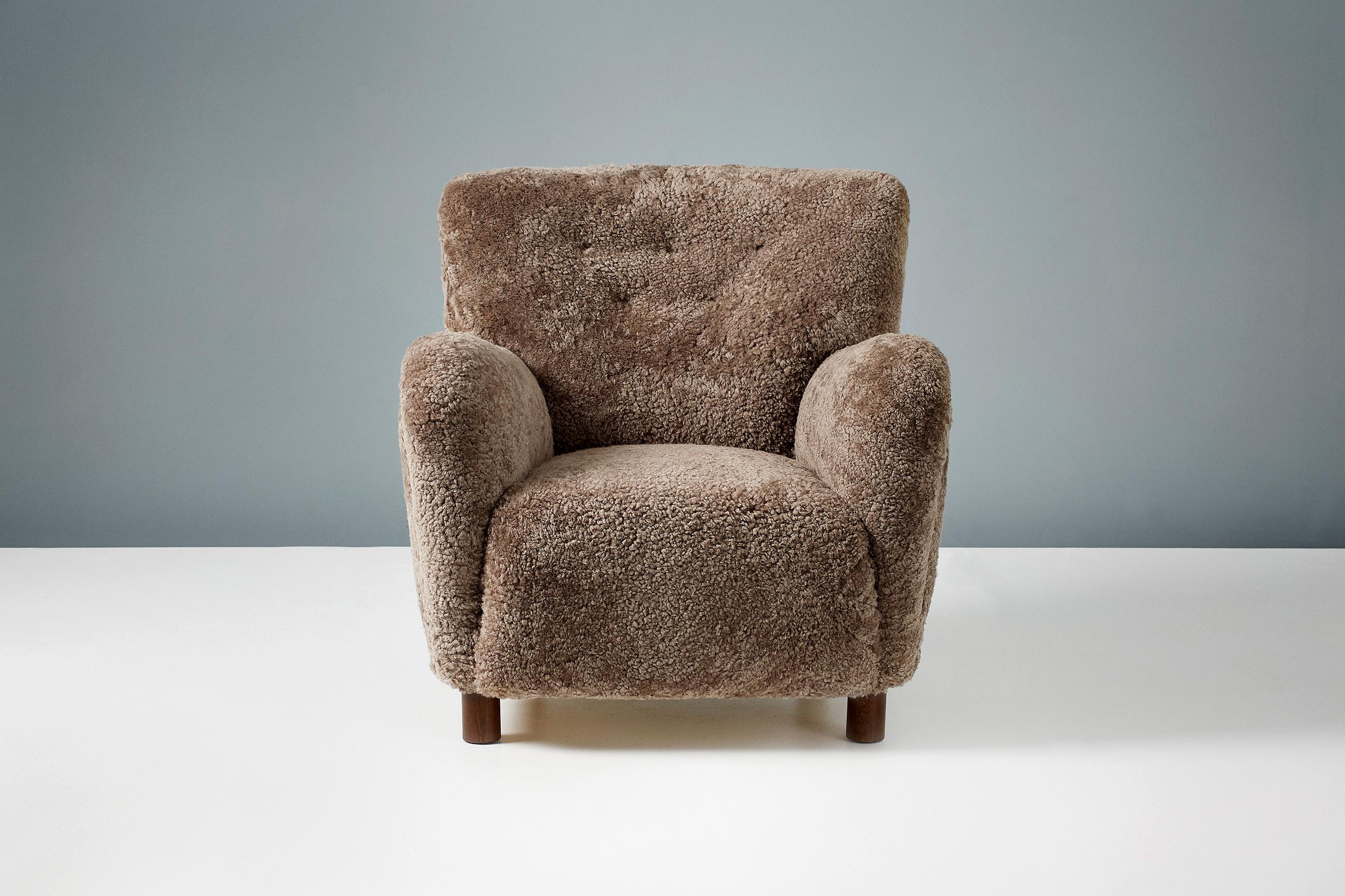 Custom Made Model 54 Sheepskin Lounge Chair In New Condition For Sale In London, England
