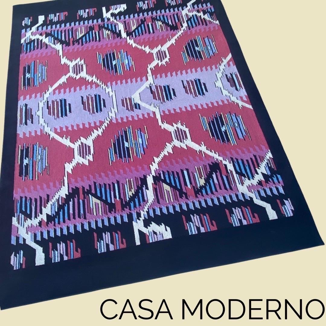 Moderne Tapis moderne fait sur mesure à motif ethnique aux couleurs vives en vente