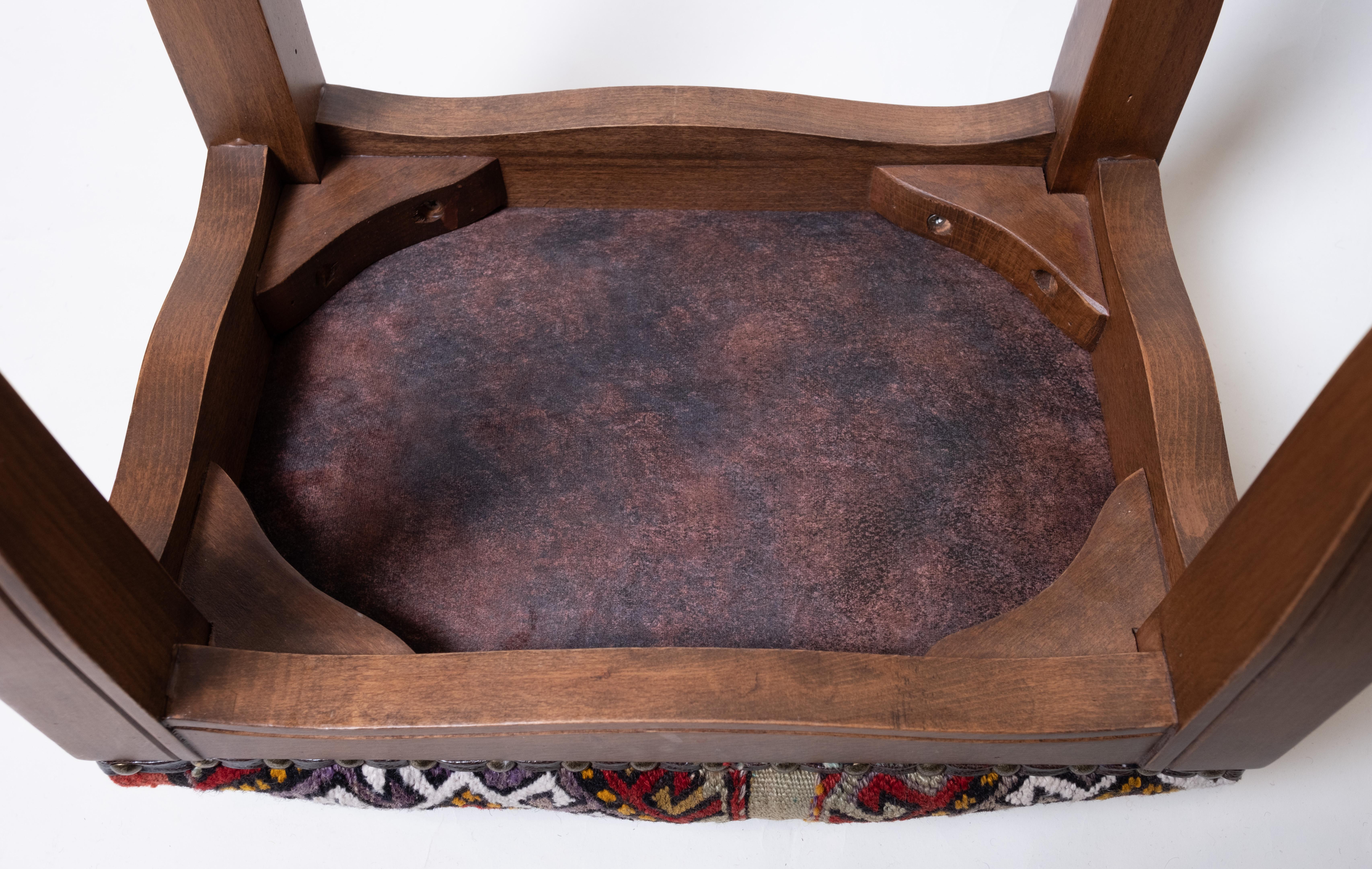 Custom Made Modern Ottoman with Vintage Turkish Anatolian Kilim Cover & Oak Wood In New Condition For Sale In Tokyo, JP