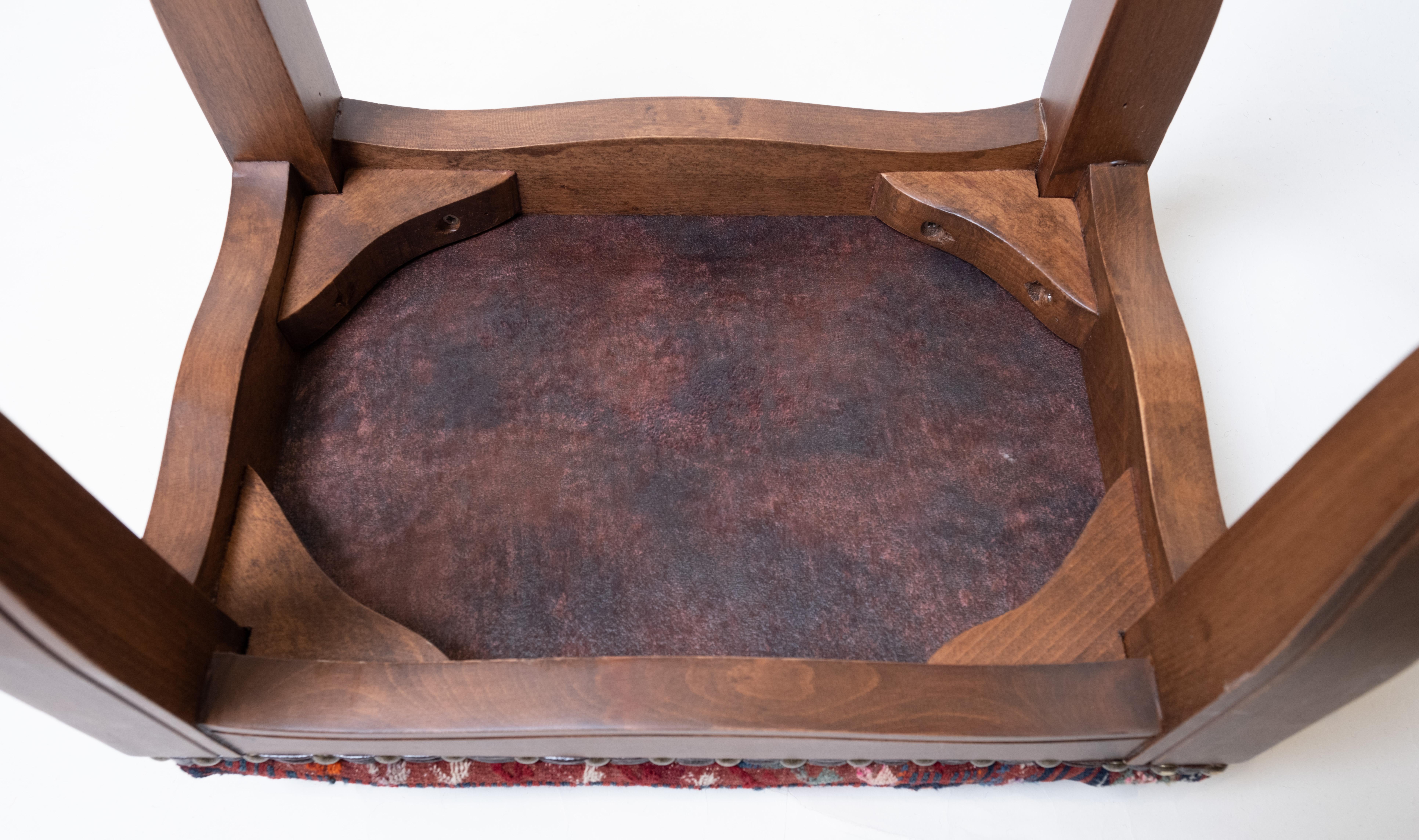 Custom Made Modern Ottoman with Vintage Turkish Anatolian Kilim Cover & Oak Wood In New Condition For Sale In Tokyo, JP
