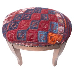 Ottomana moderna su misura con rivestimento in kilim turco anatolico d'epoca e legno Oak Wood