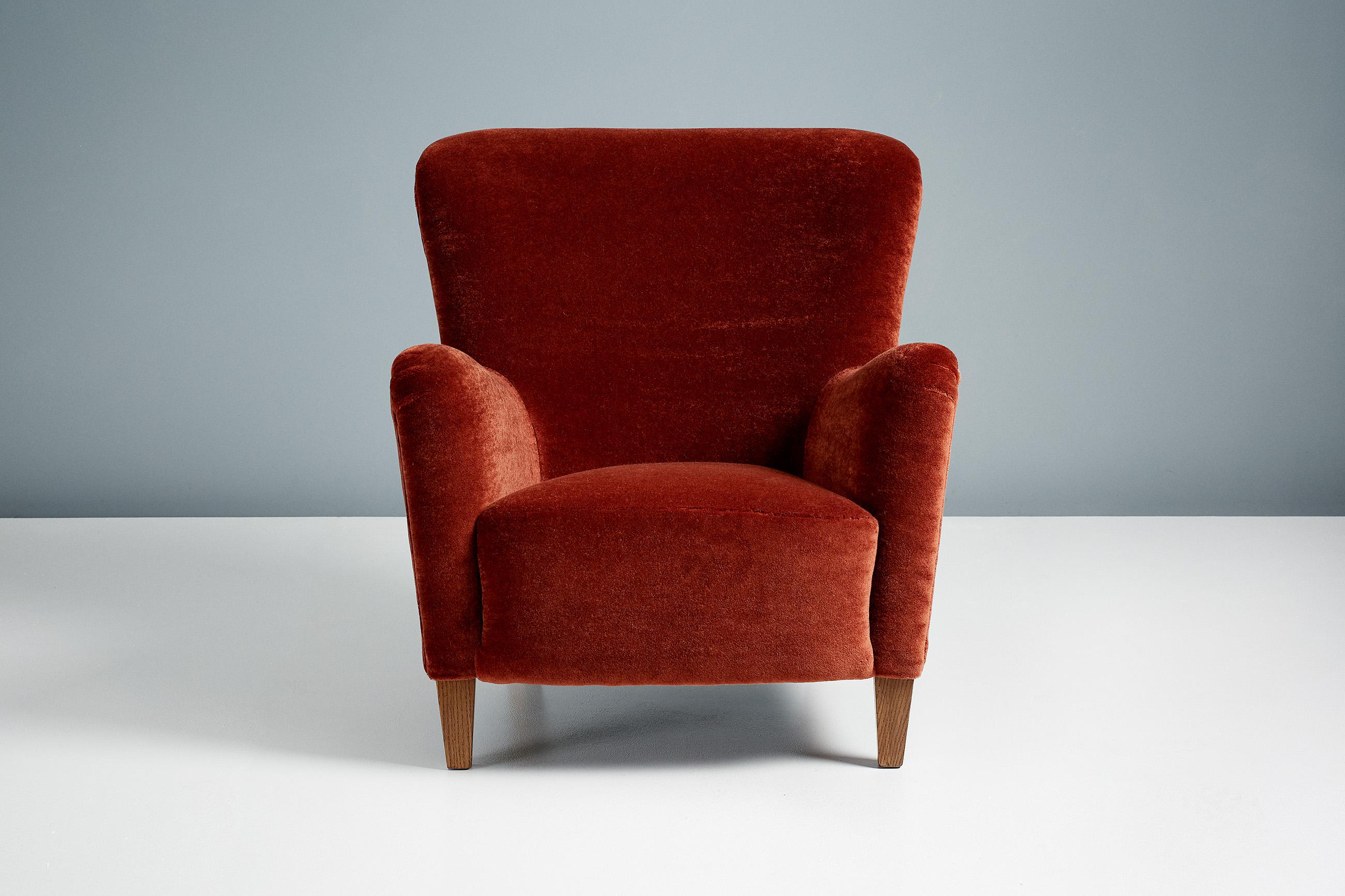 Dagmar Design

Ryo Lounge Chair

A custom made lounge chair developed and produced at our workshops in London using the highest quality materials. This example has been upholstered in luxurious 'Teddy' mohair velvet from Pierre Frey, Paris. The