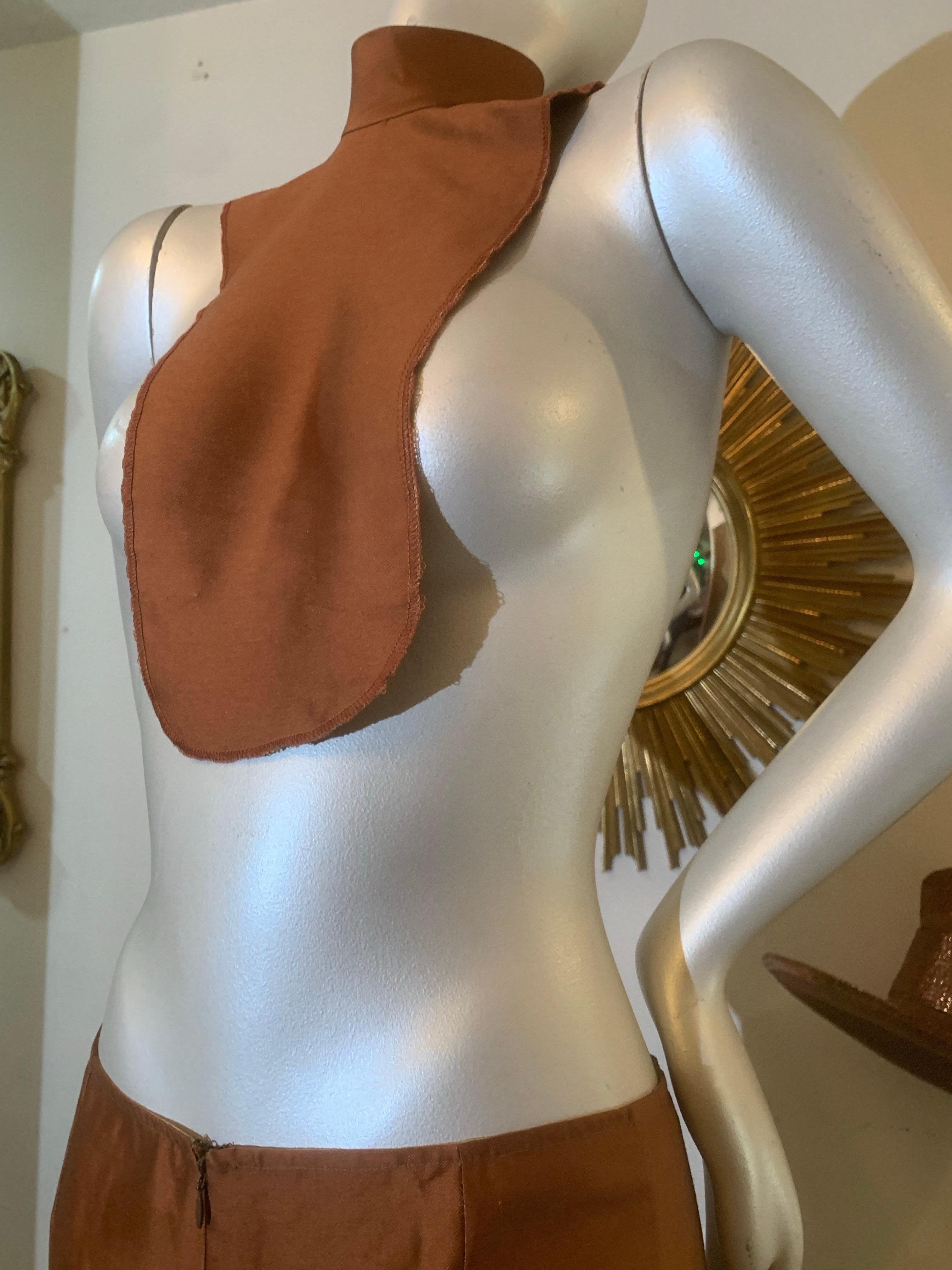 Cappello a pantalone e ensemble Dickey su misura in lussuosa seta e paglia color bronzo in vendita 2