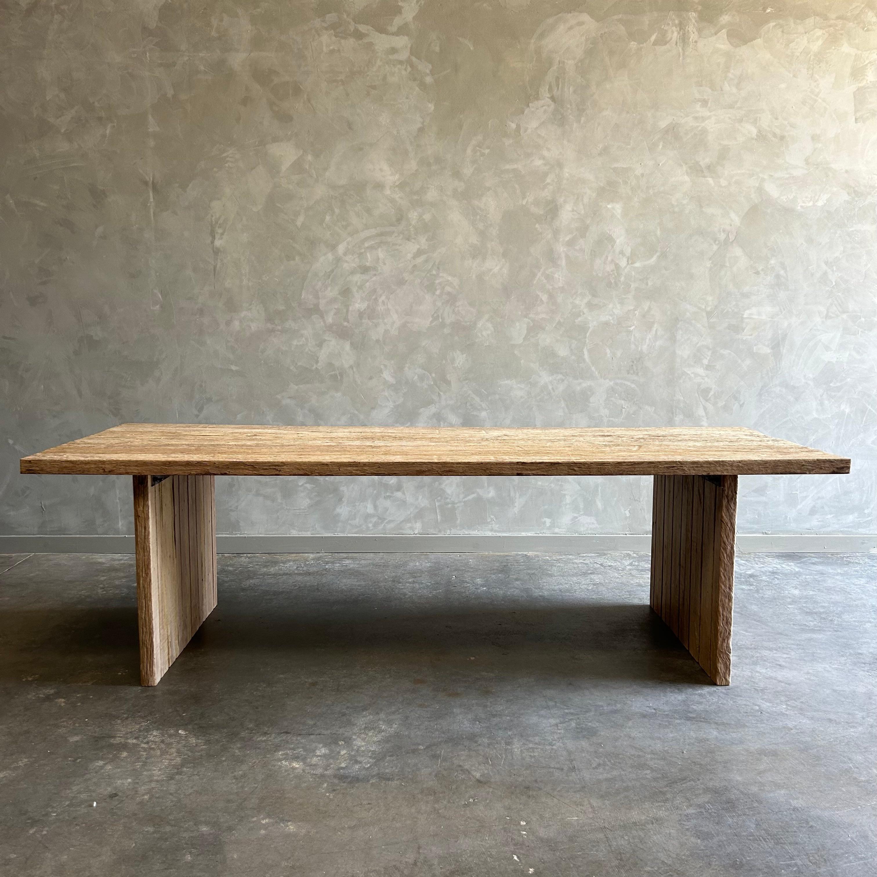 Custom Made Reclaimed Elm Wood Dining Table In Good Condition For Sale In Brea, CA