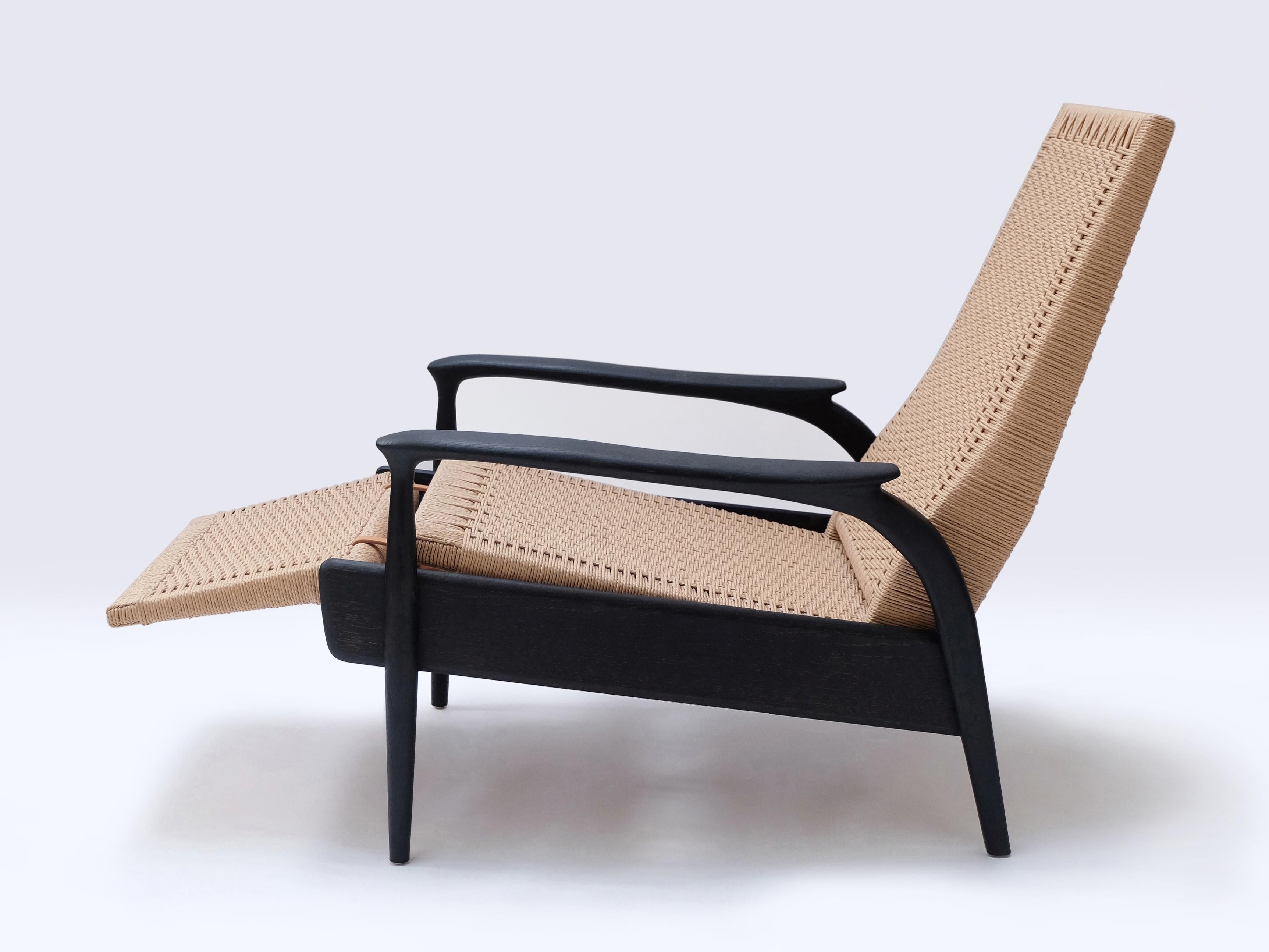 Turned Custom-Made Reclining Lounge Chair in Blackened Oak and Natural Danish Cord For Sale