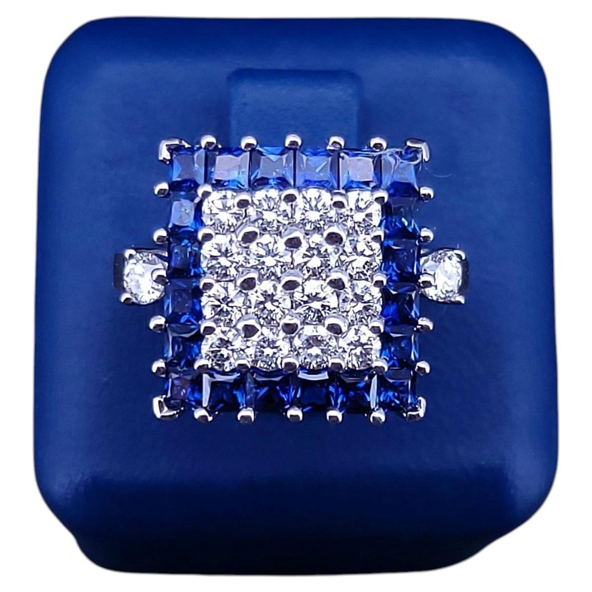 Bague CUSTOM MADE en or blanc 18 carats avec saphir et diamant en vente