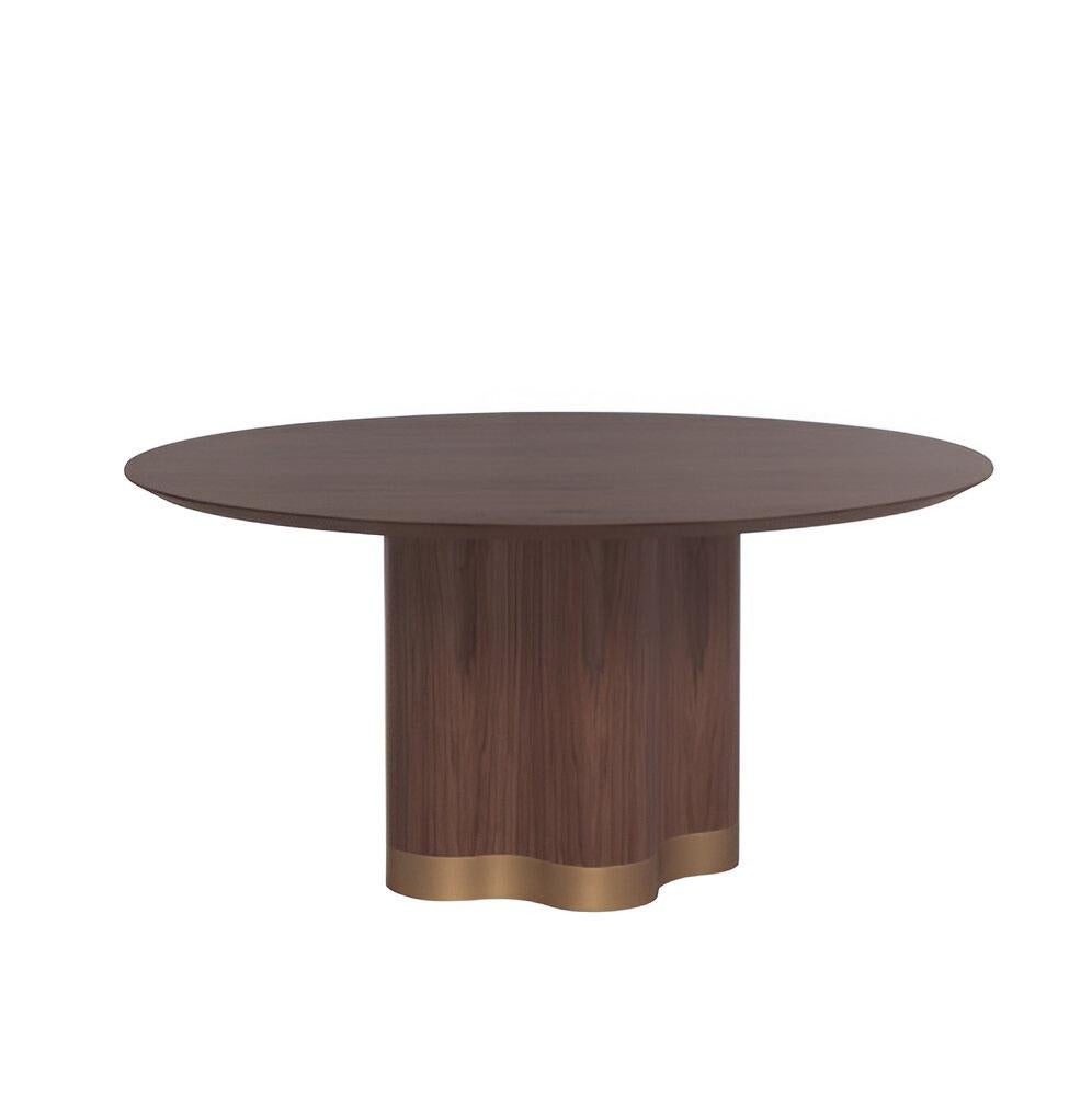 Stylish and versatile piece that combines innovative design with high-quality materials:
Key features includes:
Base: The base in wood, lacquer or metal lacquer. visually appealing and unique sculptural pedestal.
Top: The tabletop is available in a