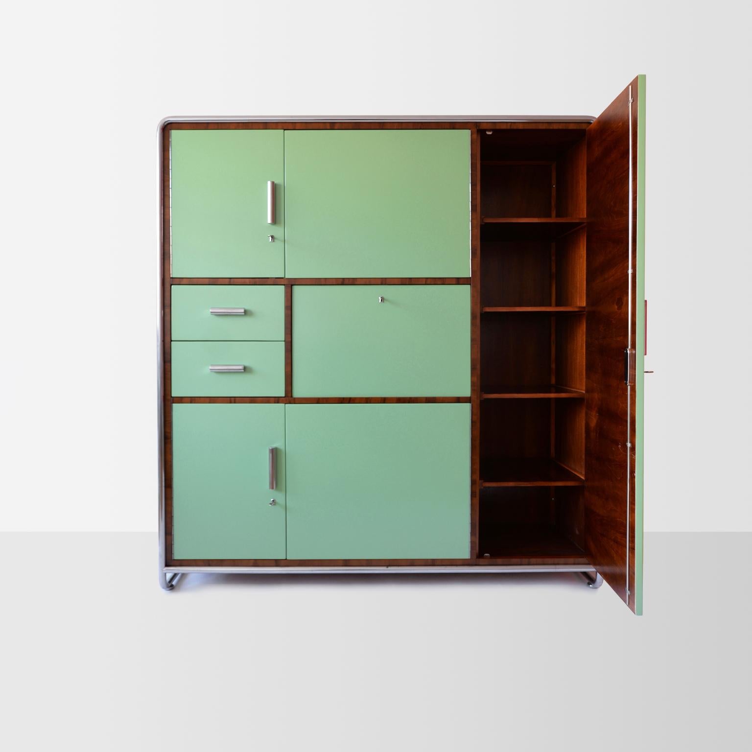 Armario Secretaire A Medida, Metal Cromado, Madera Lacada Y Chapada en Nuevo estado para la venta en Berlin, DE