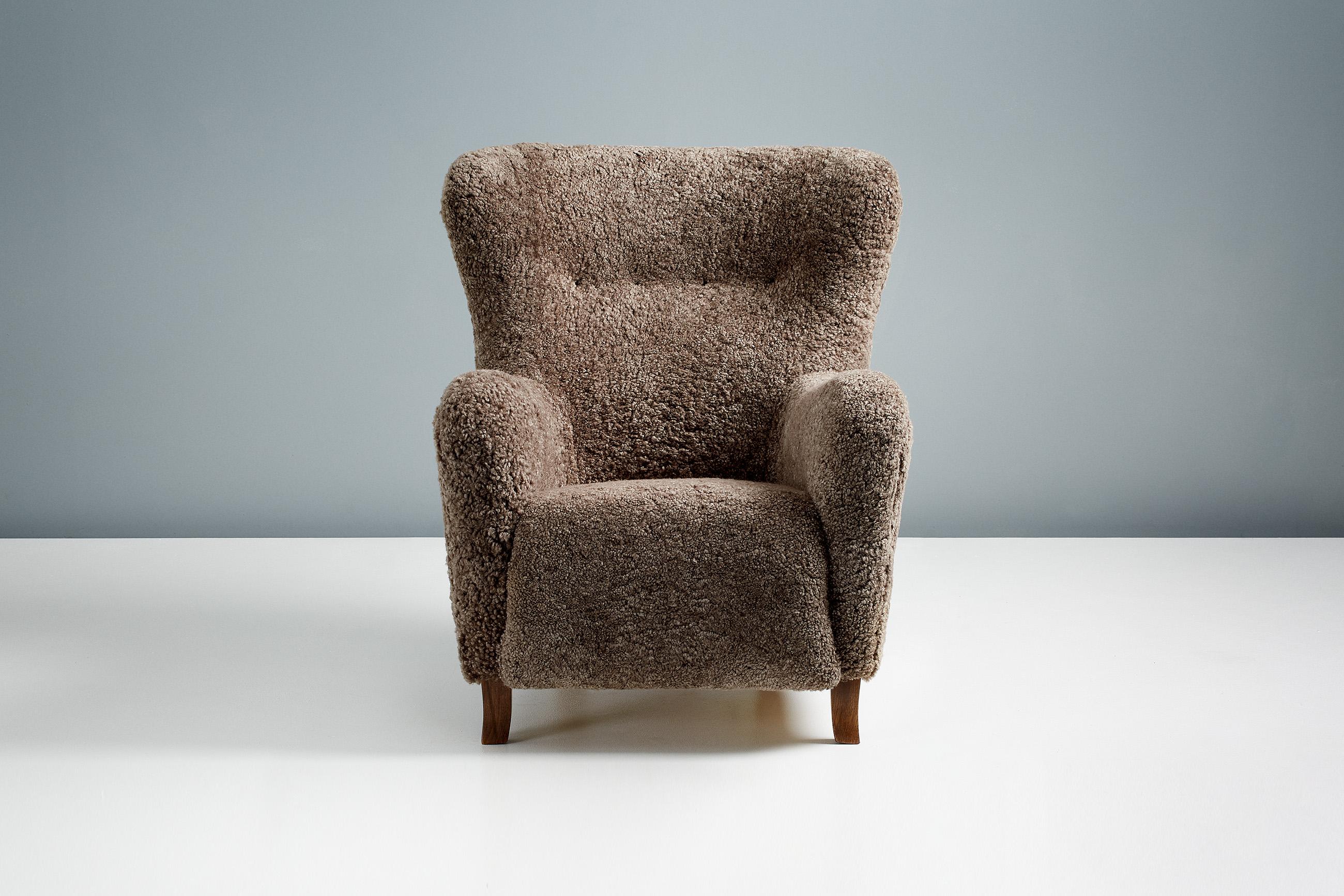 Dagmar Design

Sampo Wing chair

A custom-made wing chair developed & produced at our workshops in London using the highest quality materials. The frame is built from solid beech wood with a fully sprung seat. The Sampo chair is available to