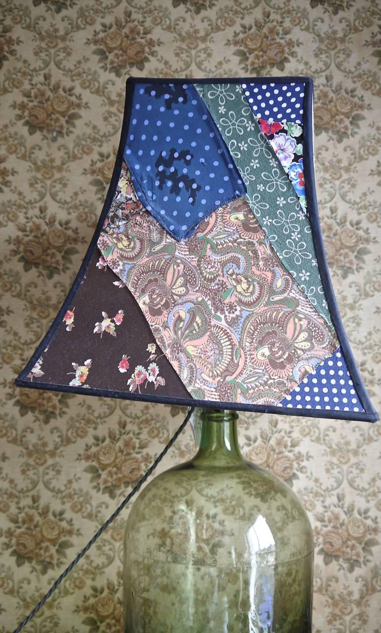 Chinoiserie Custom Made Silk Patchwork Vintage Pagoda Lampshade For Sale