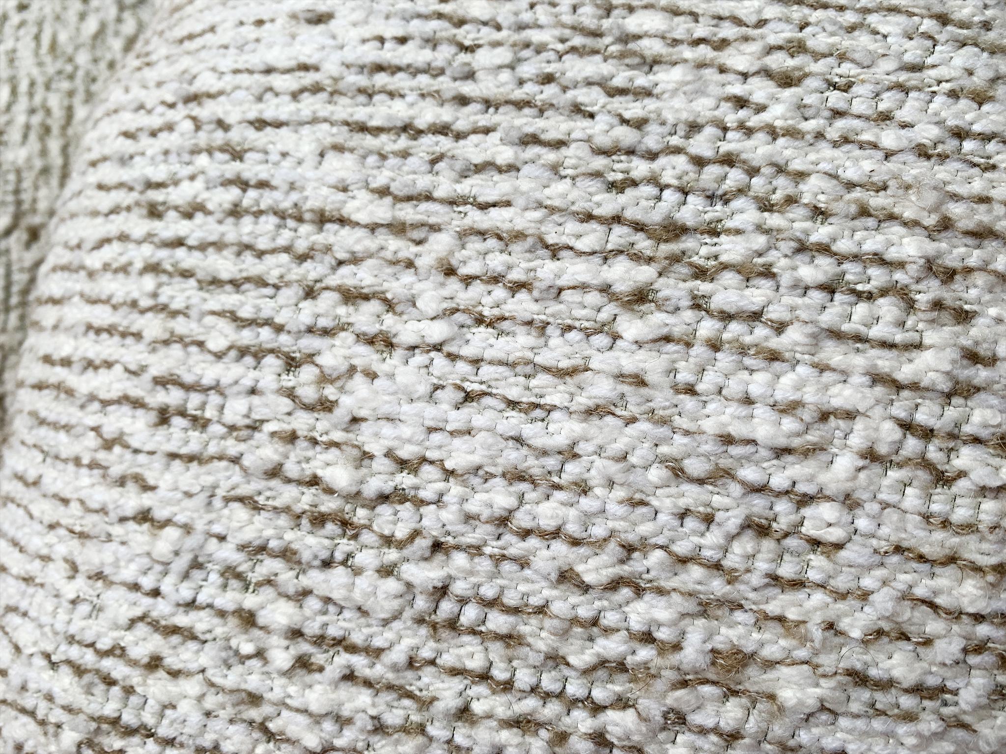 Cuscino Bouclé piccolo fatto su misura in vendita 2