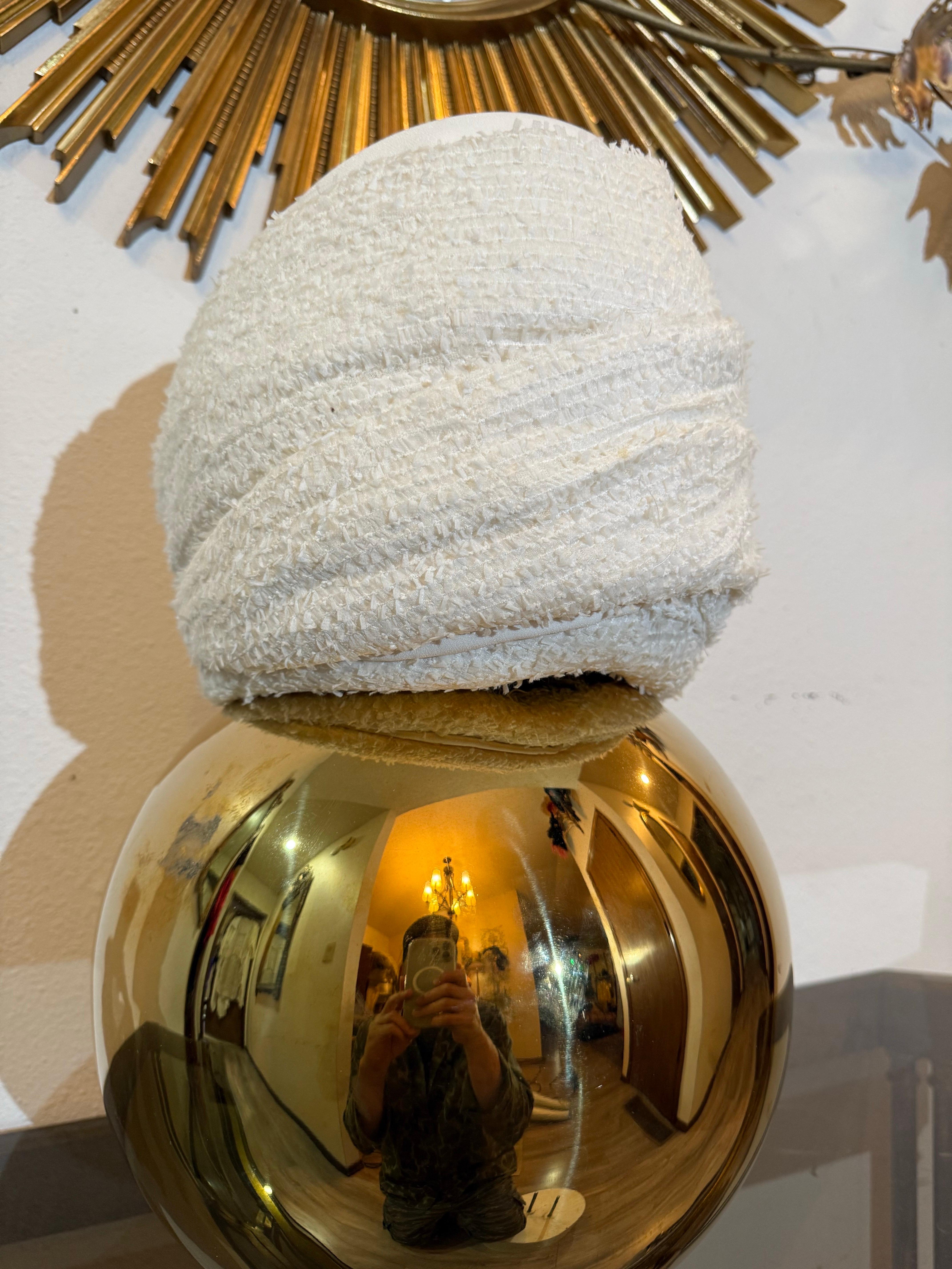 Turbante su misura in tessuto boucle bianco Chanel primavera-estate con crepe di seta bianca in vendita 5