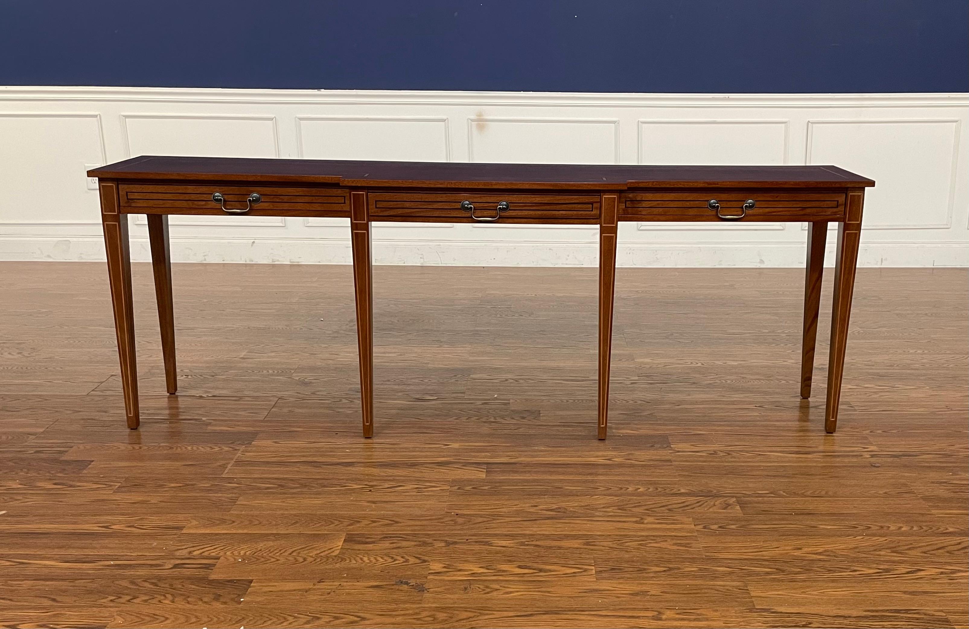 Custom Made-To-Order Mahogany Hepplewhite Console/Sofa Table 84” Long In New Condition For Sale In Suwanee, GA