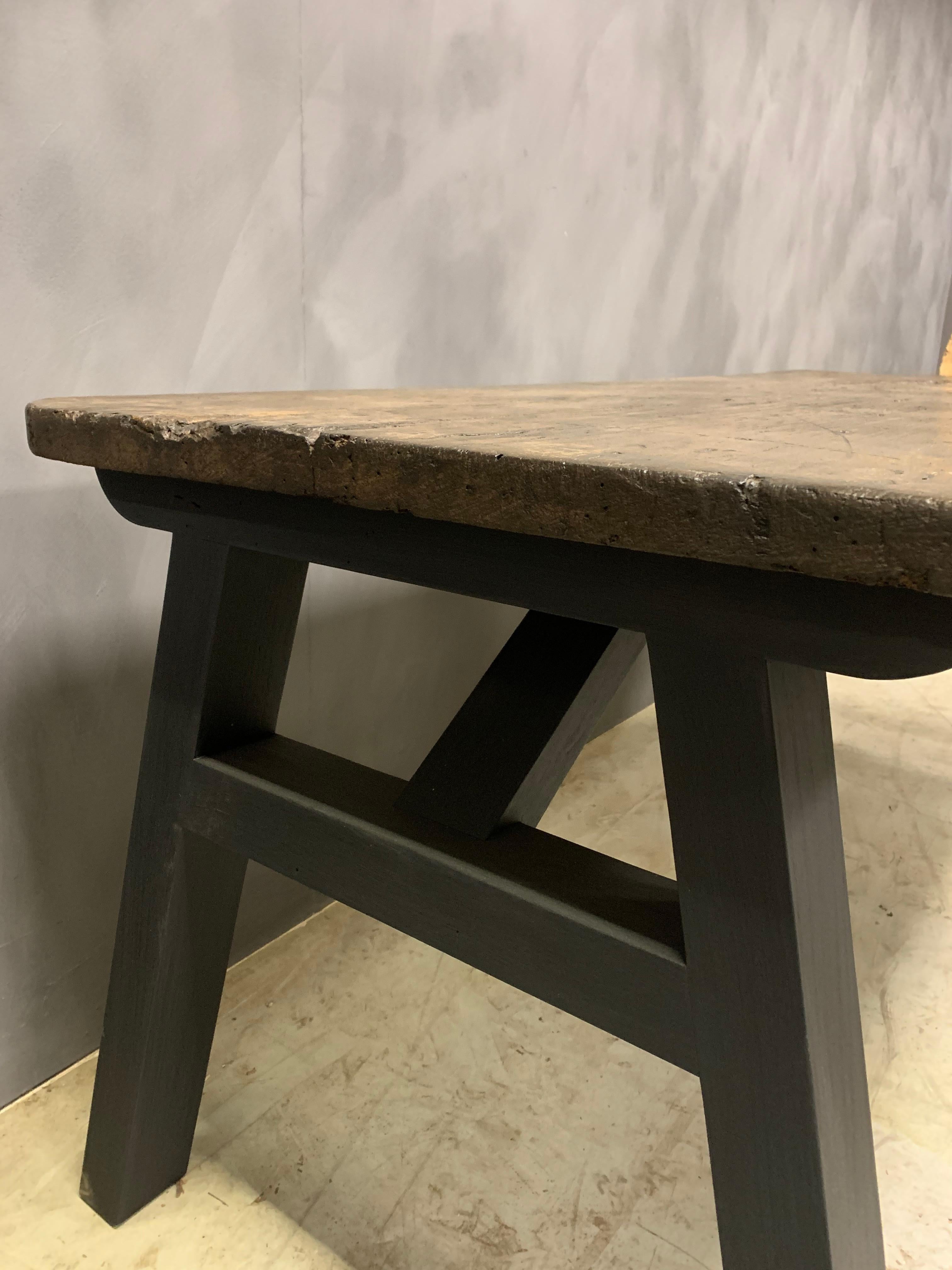 CUSTOM MADE Table à tréteaux en bois recyclé en vente 2
