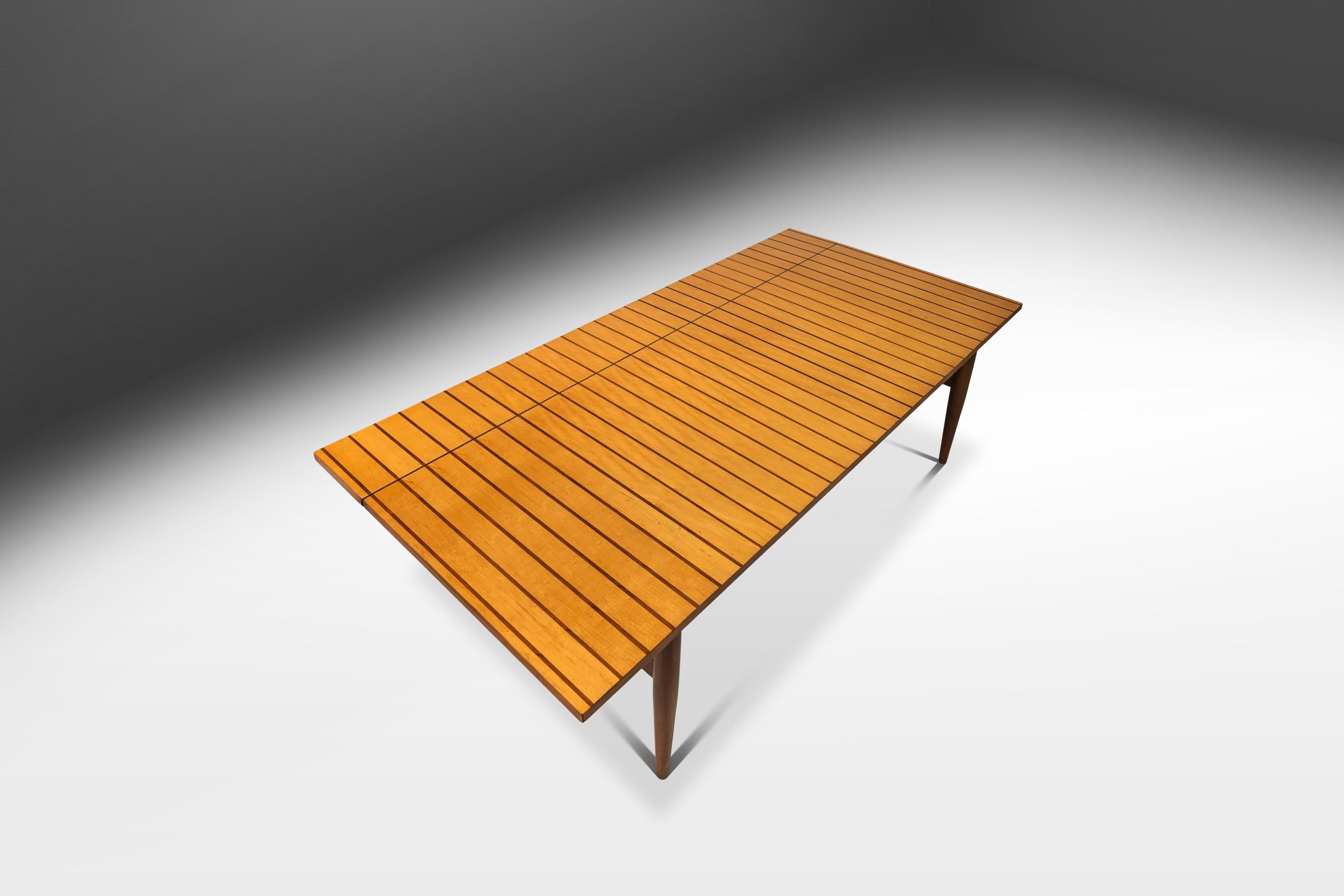 Custom-Made Two-Tone Coffee Table w/ Drop-Leaf in Maple & Walnut, USA, c. 1960s For Sale 4