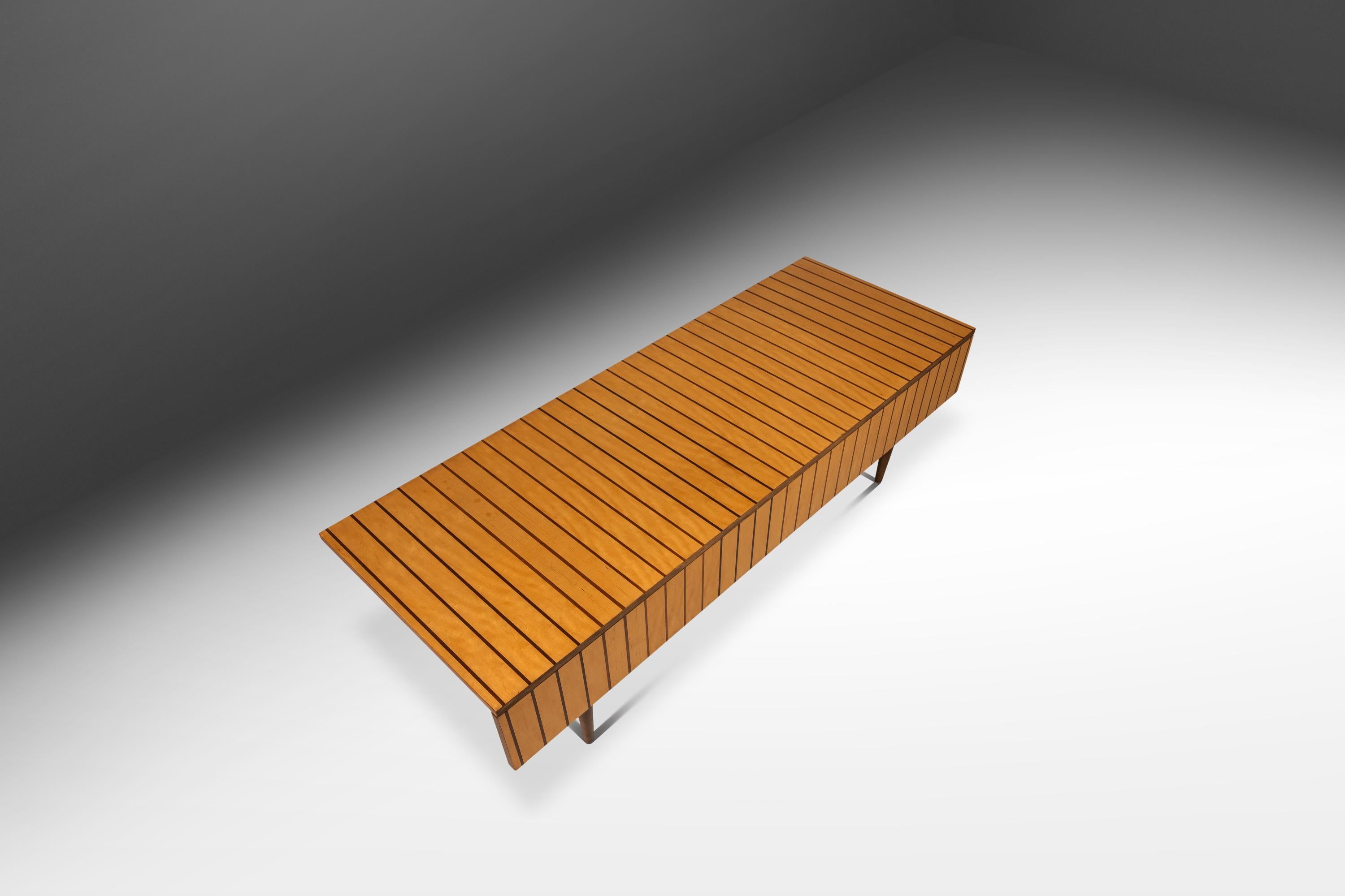 Mid-20th Century Custom-Made Two-Tone Coffee Table w/ Drop-Leaf in Maple & Walnut, USA, c. 1960s For Sale