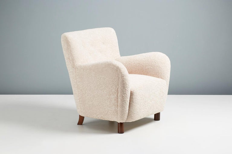 Custom Made Vegan Sheepskin Lounge Chair For Sale 5