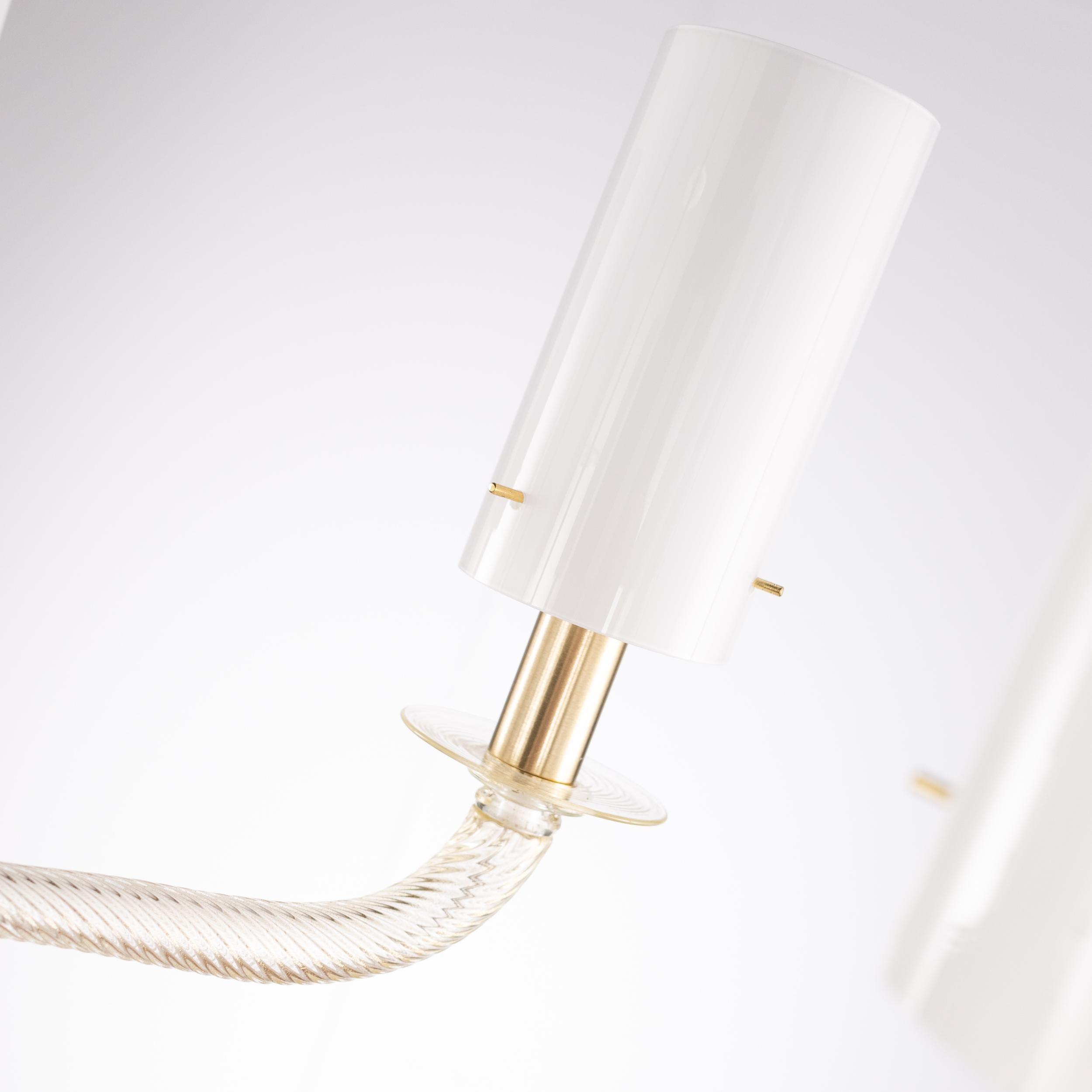 Italiano Lampadario veneziano su misura a 7 bracci in vetro di Murano oro Tribeca di Multiforme in vendita