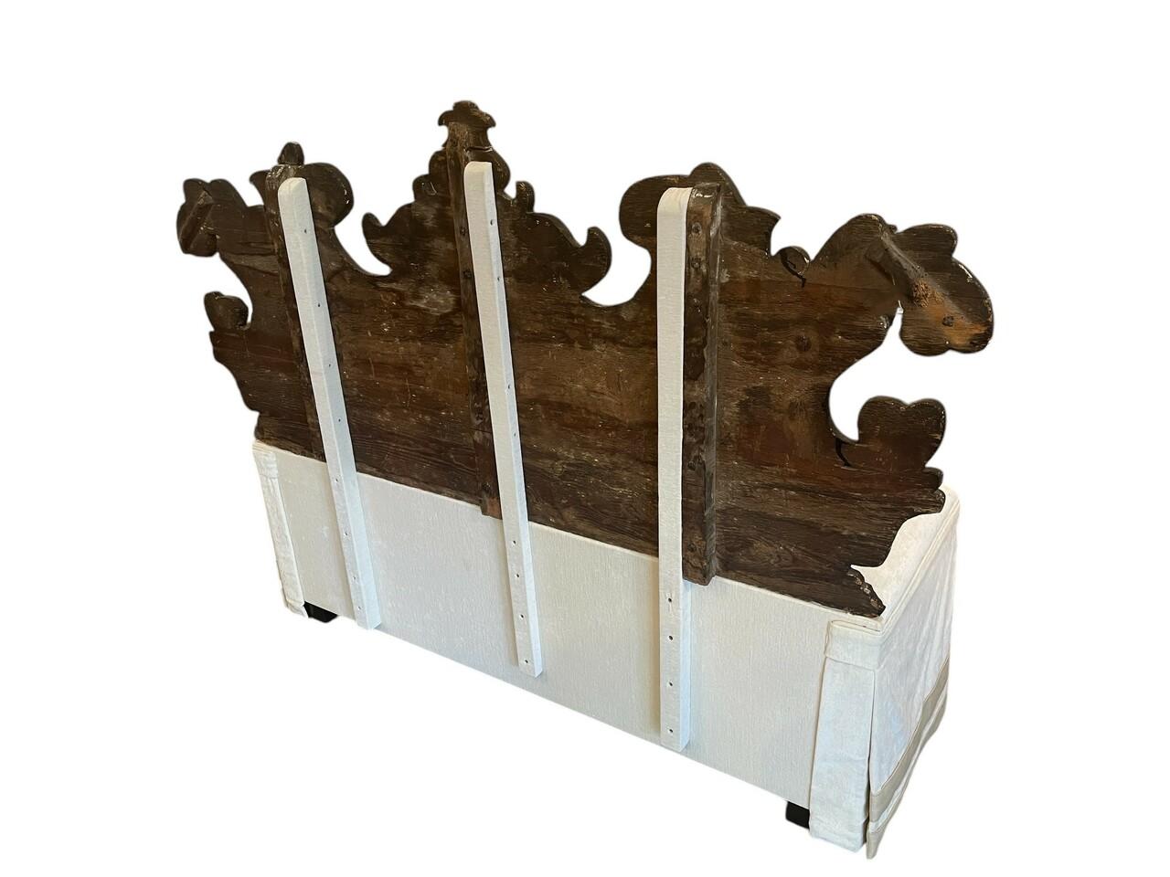 Custom Made Venetian Painted Trompe-L'oeil Bench In Good Condition For Sale In Houston, TX