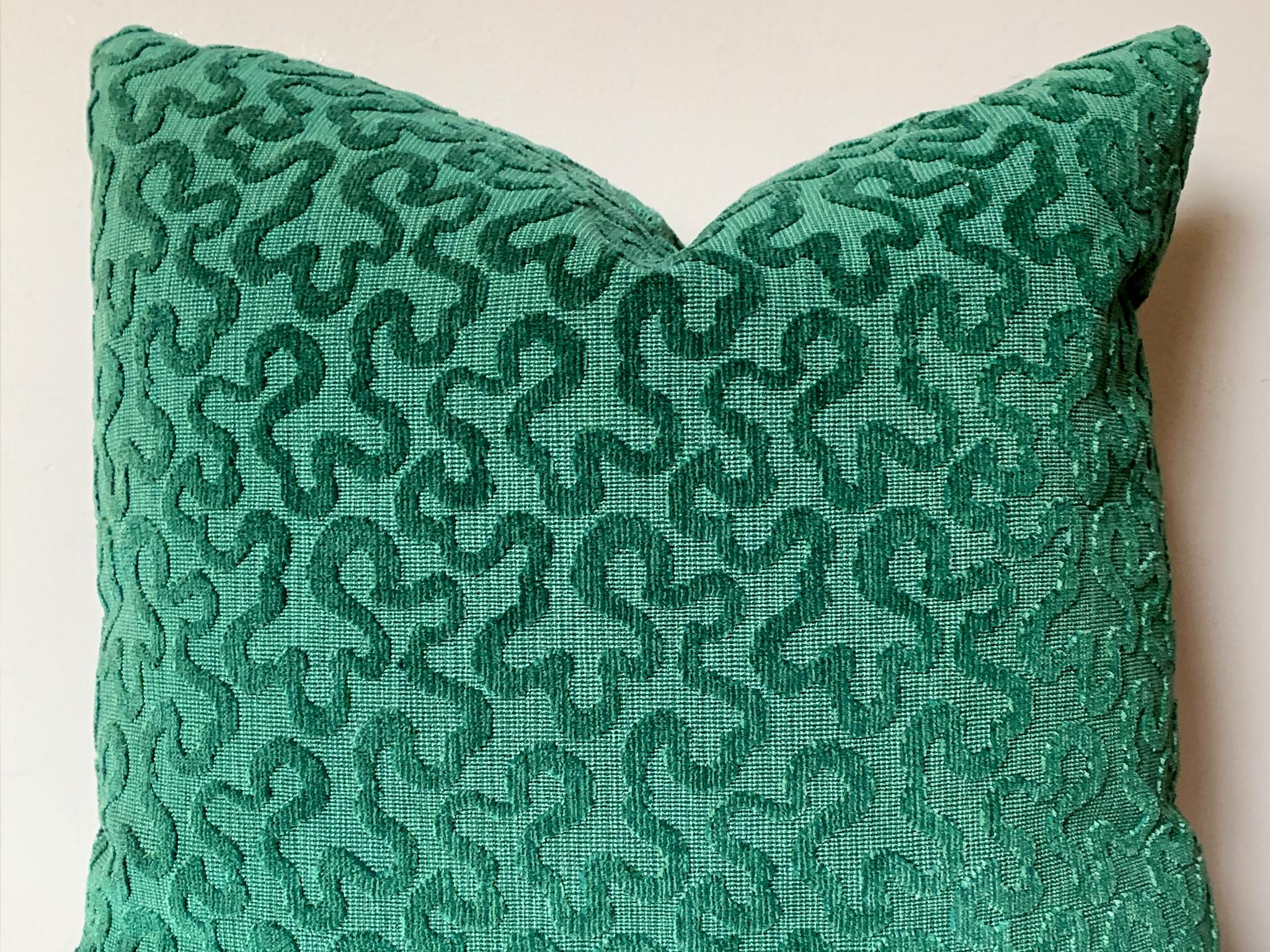 Cuscino su misura in vermicelli verde smeraldo In condizioni Nuovo in vendita a New York, NY