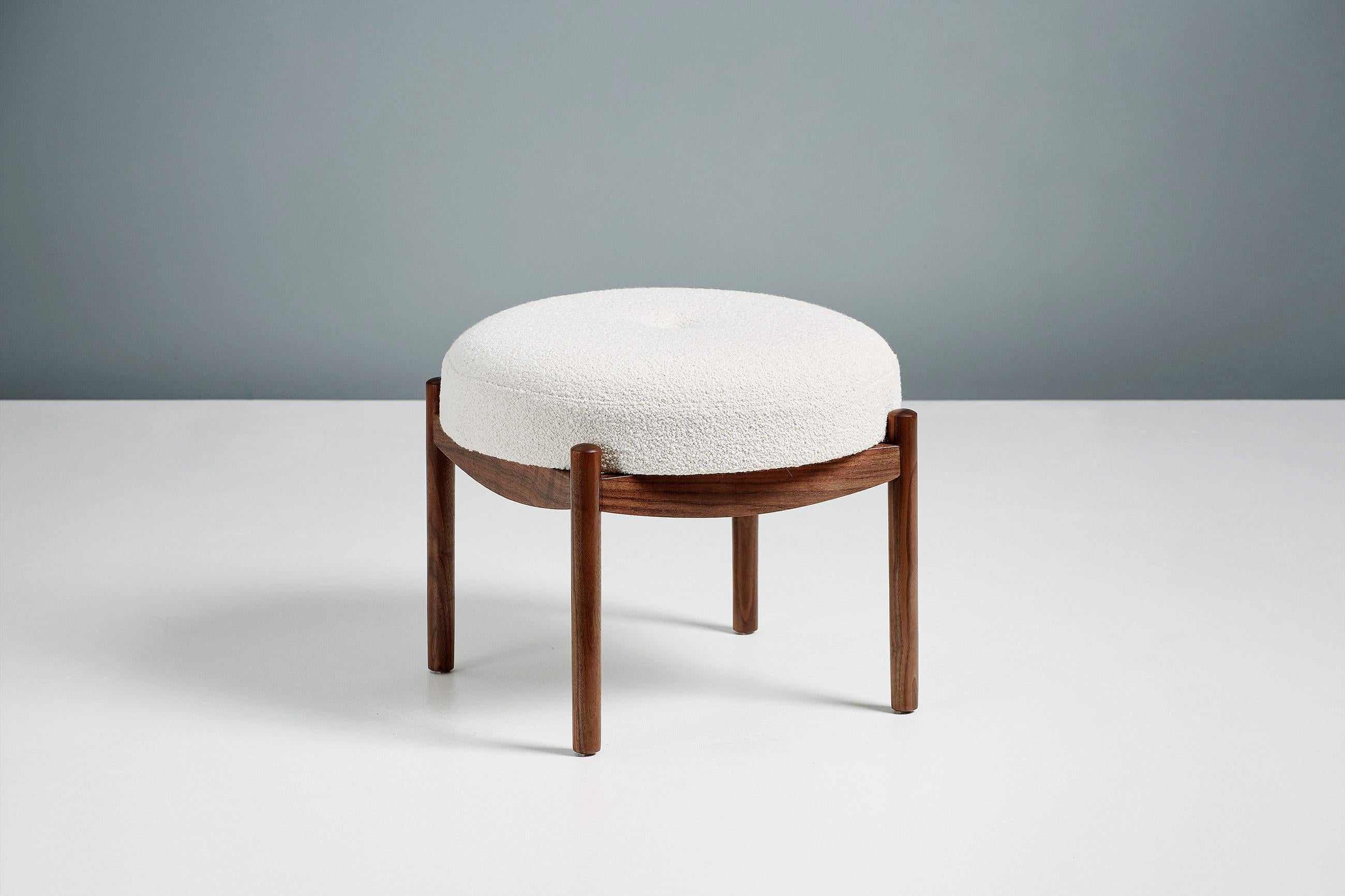 boucle pouf stool