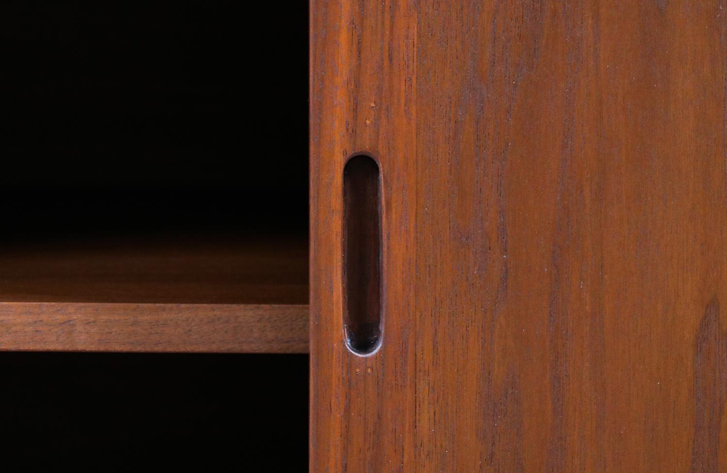 Custom Made Walnut Credenza w/ Sliding Doors by Danish Modern LA For Sale 4