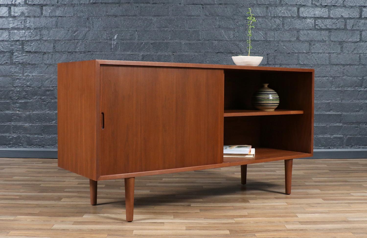 Wood Custom Made Walnut Credenza w/ Sliding Doors by Danish Modern LA For Sale