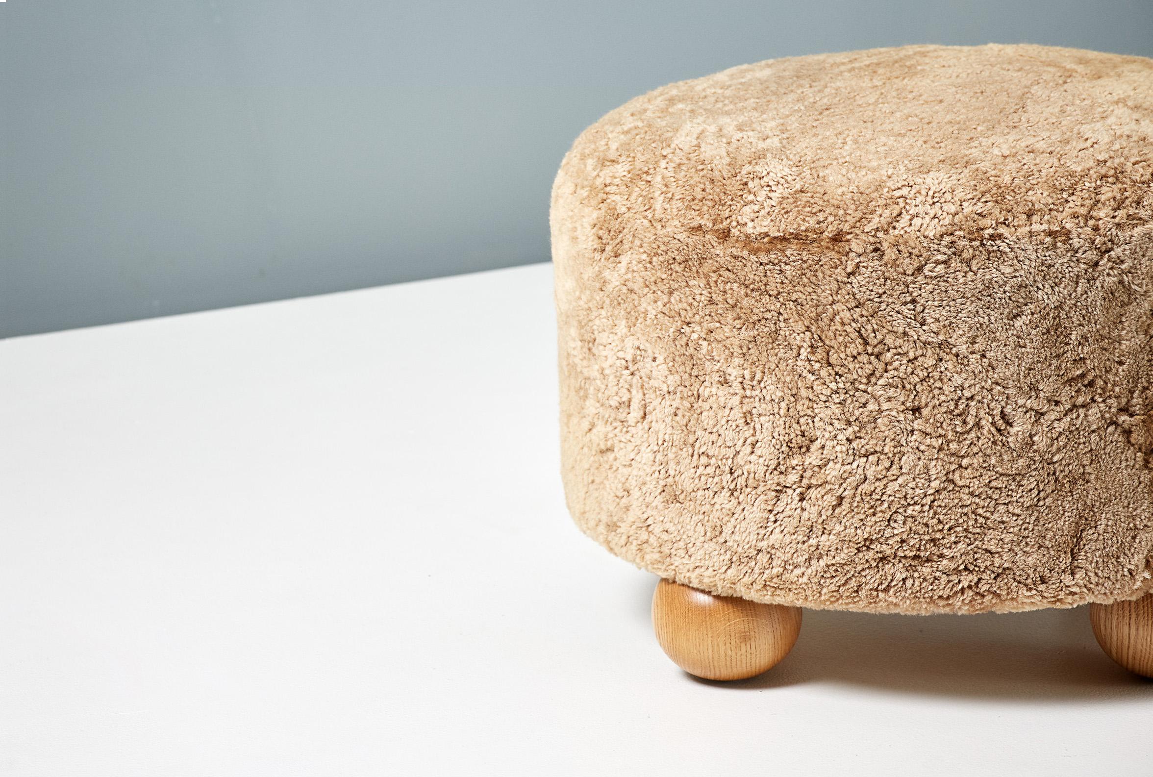 British Custom Made Xl Round Sheepskin Ottoman with Oak Ball Feet