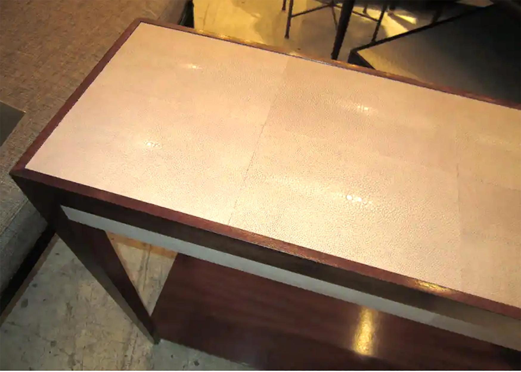 Custom Mahogany Console with Shagreen Top in the Jean-Michel Frank Manner In New Condition For Sale In New York, NY