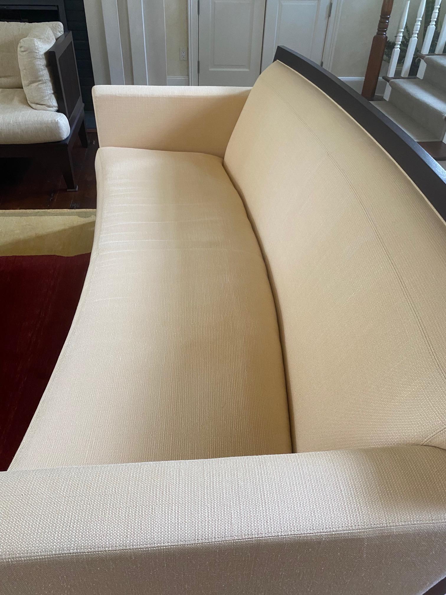Custom Mahogany Mandalay Sofa by Jiun Ho In Good Condition In Southampton, NY