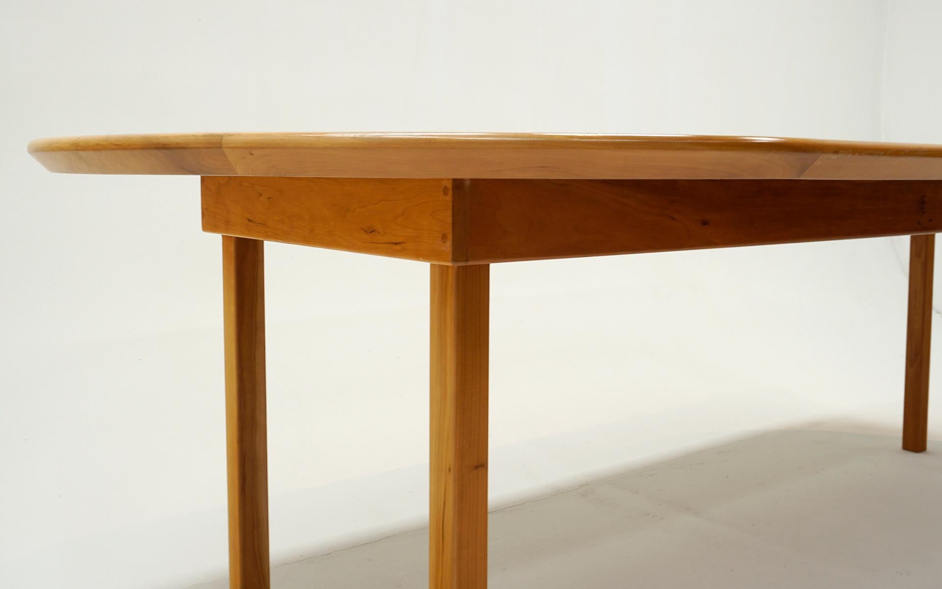 Speisetisch aus Ahornholz von Bruce Fry, 1998.  Acht Fuß Drei  Zoll. im Angebot 3