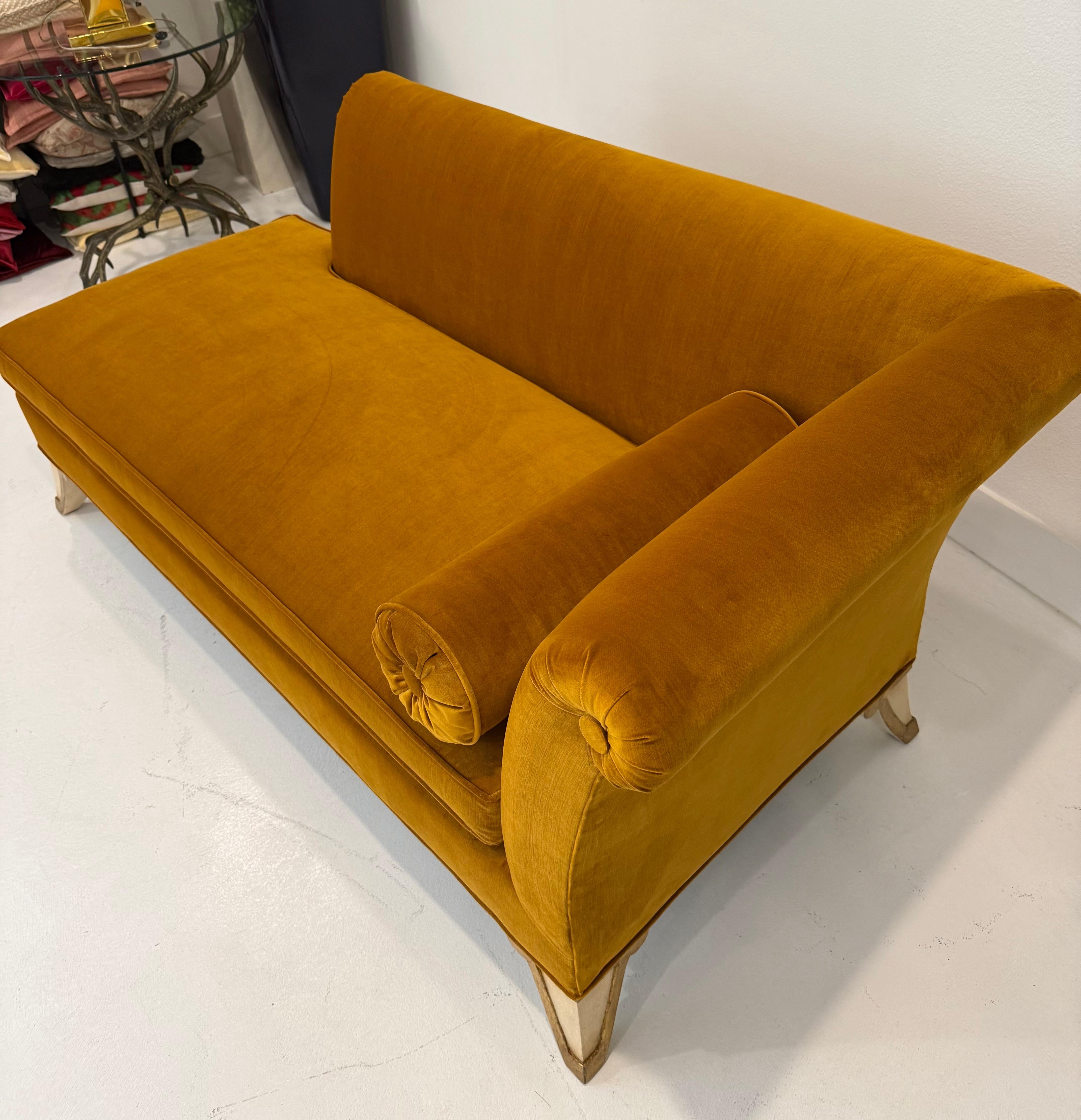 Americano Chaise Meridienne su misura di George Doan - Coppia dalla Collection'S di George Doan in vendita