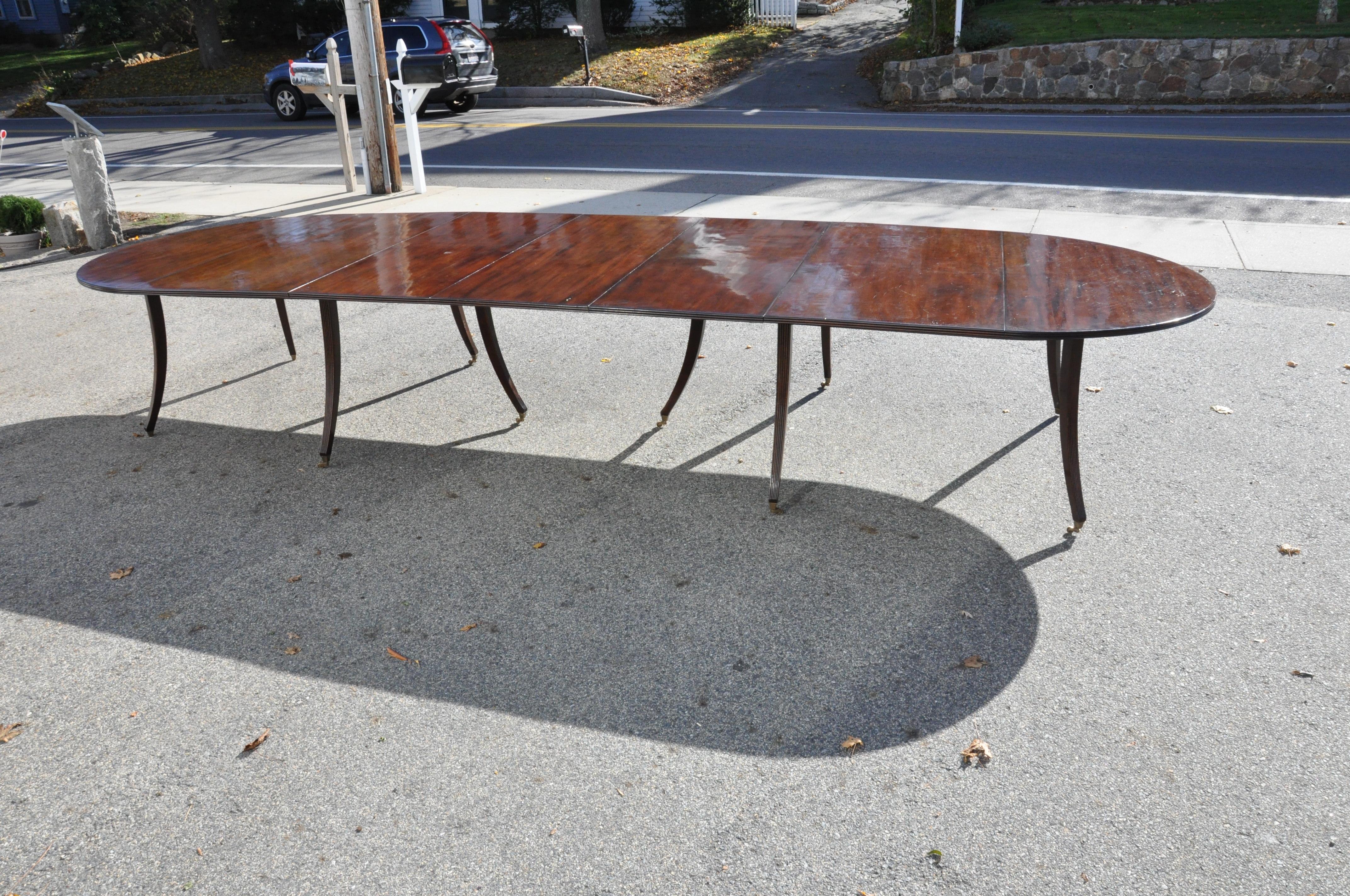 Custom Mid-Century Modern Mahogany Dining Table in Regency Style In Good Condition In Essex, MA