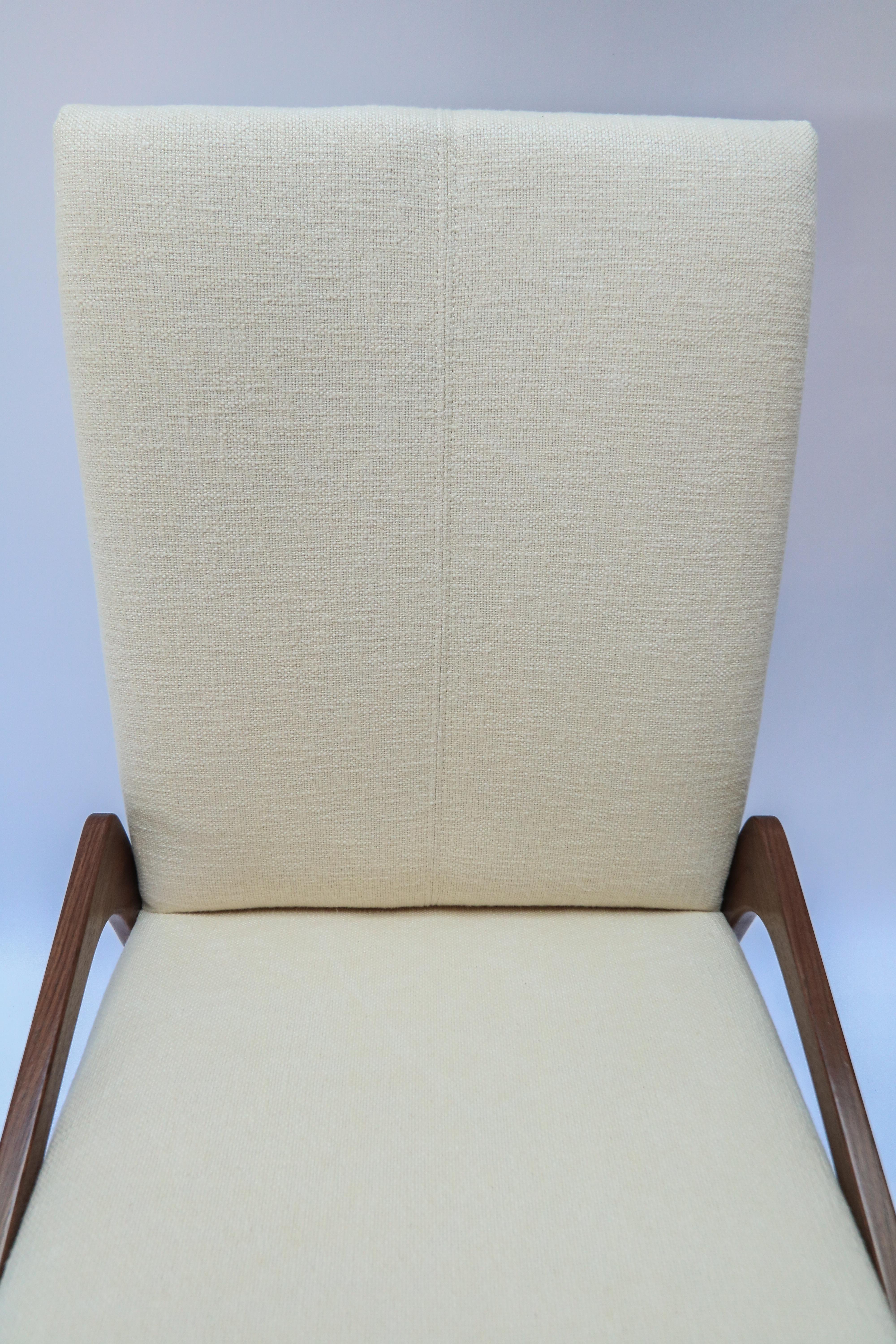 Custom Midcentury Style Walnut Dining Chairs in Ivory Linen by Adesso Imports For Sale 4