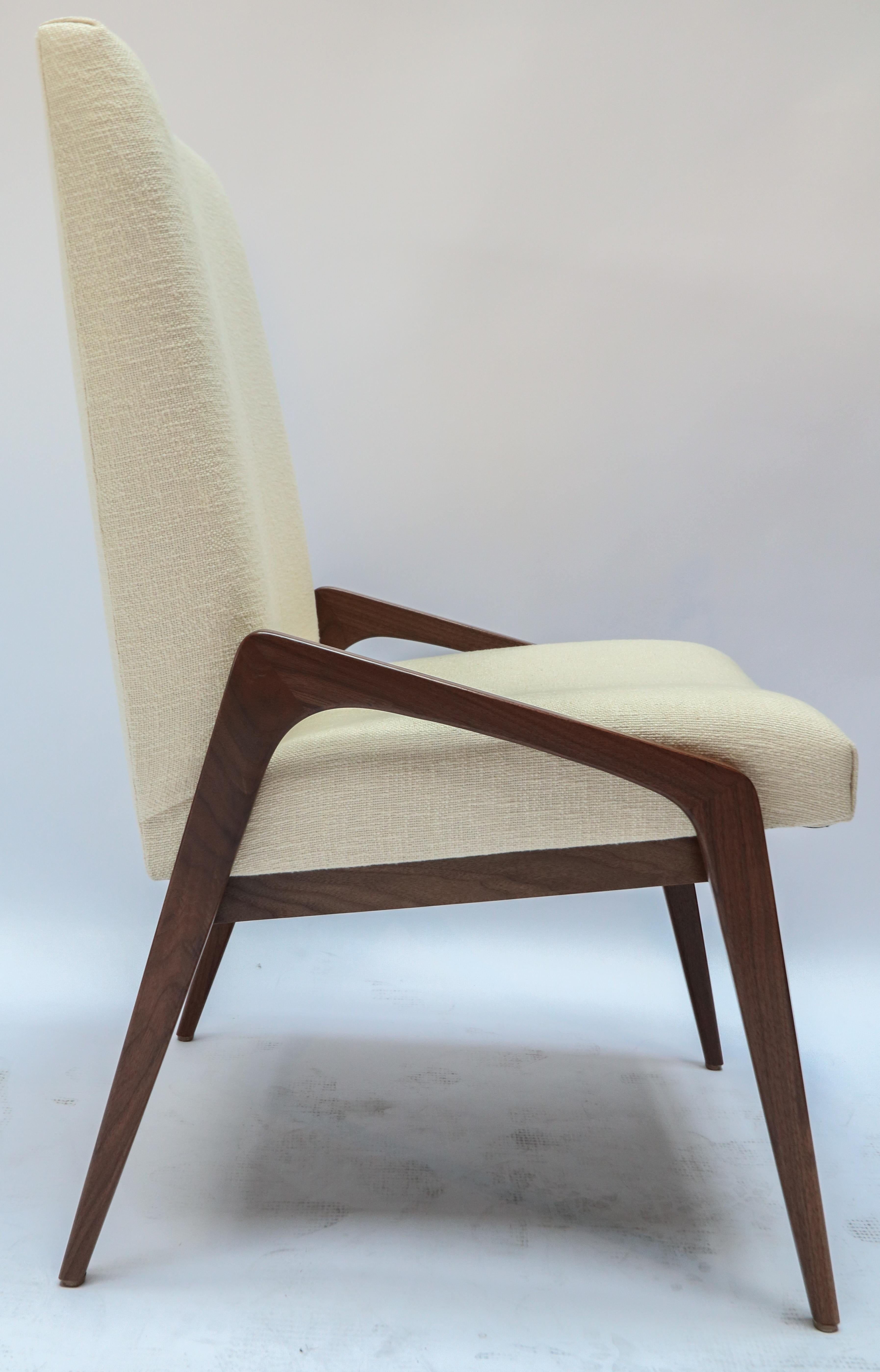 Custom Midcentury Style Walnut Dining Chairs in Ivory Linen by Adesso Imports For Sale 1