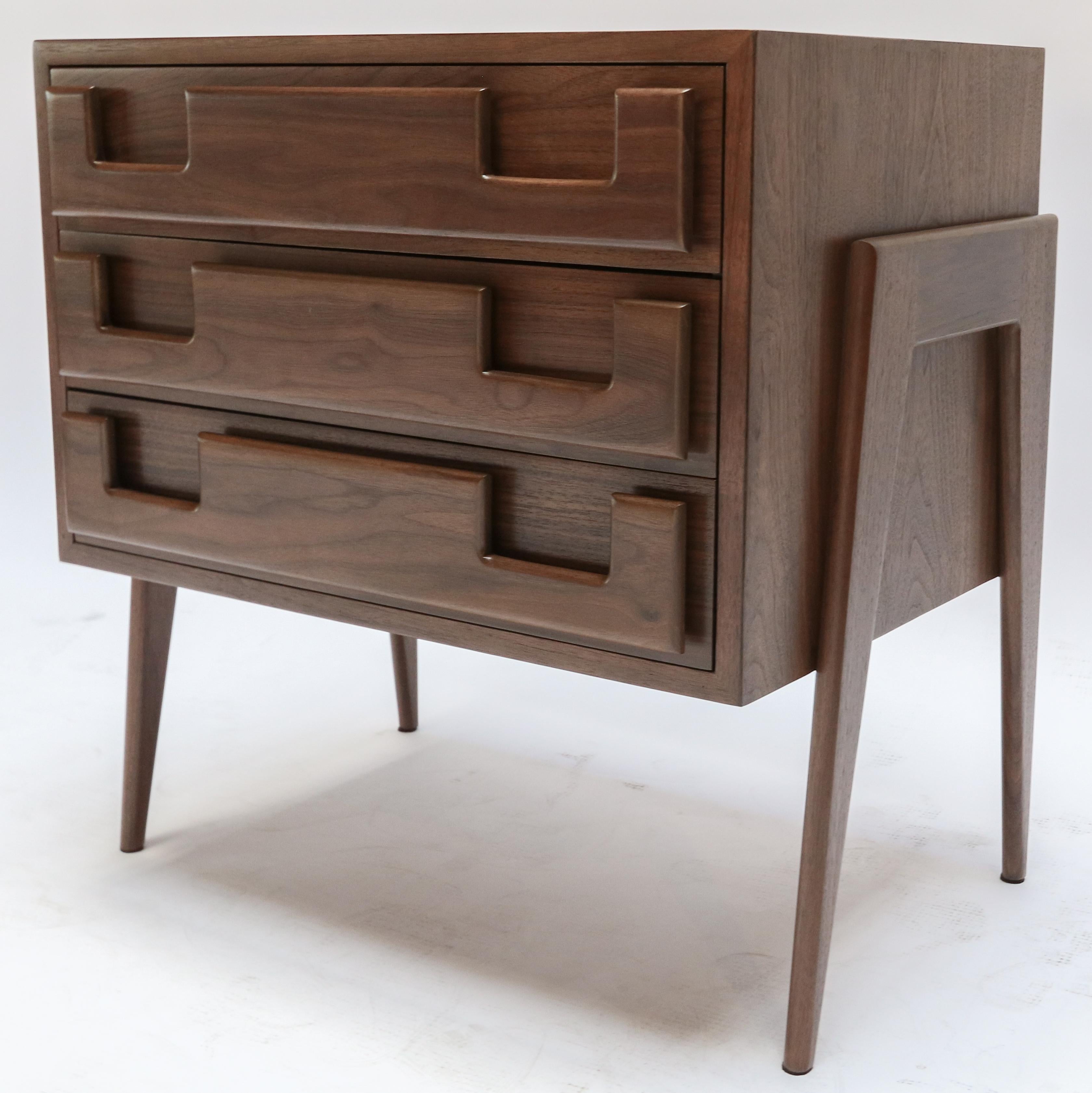 Mid-Century Modern Custom Midcentury Style Walnut Nightstands with Three Drawers by Adesso Imports For Sale