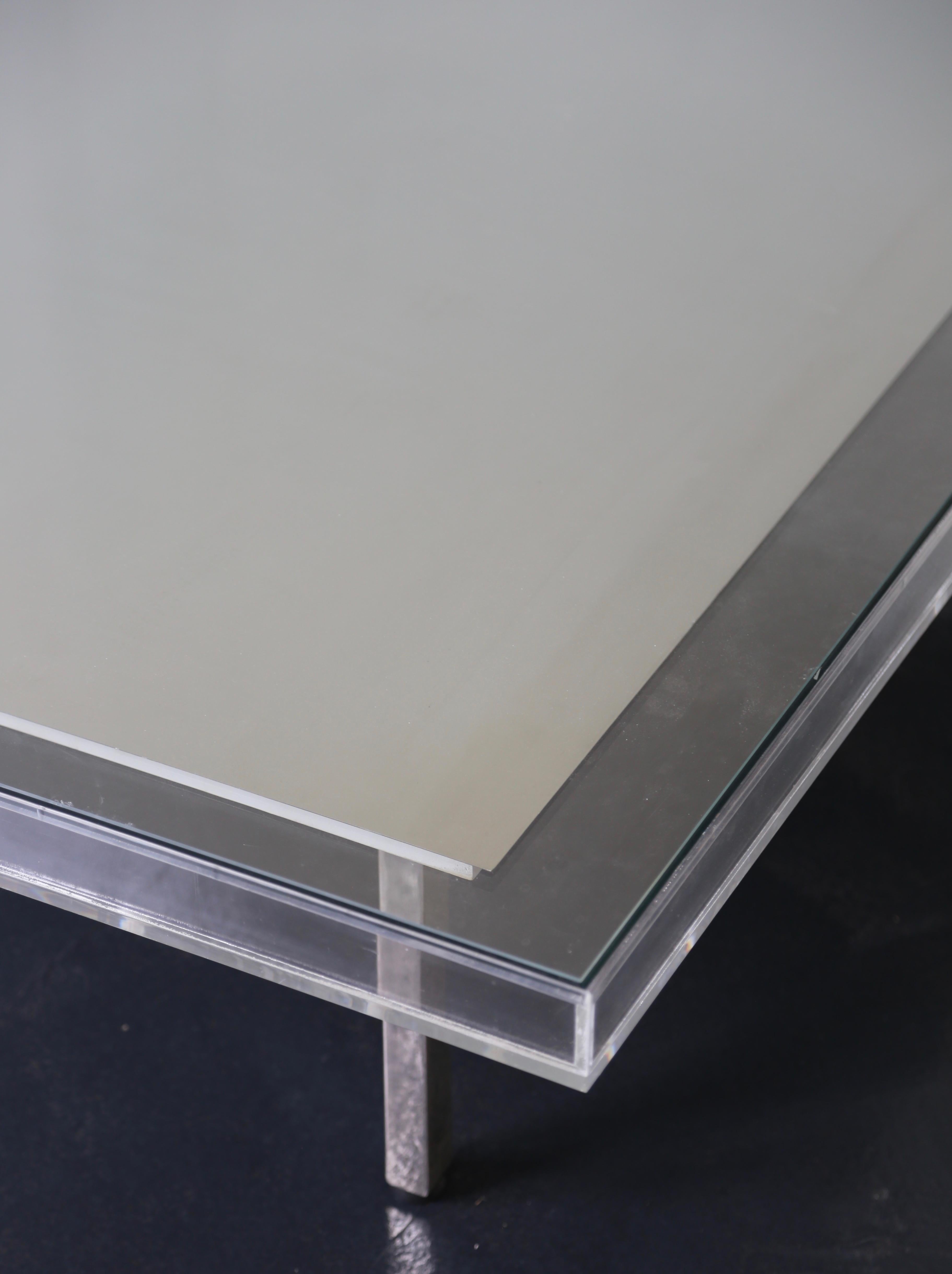Custom Modern Glass and Acrylic Pigment Coffee Table with Brushed Steel Frame In New Condition For Sale In New York, NY