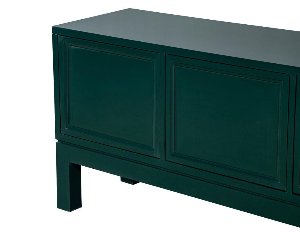 Custom Modern Hand Polished Emerald Lacquer Sideboard Buffet Credenza In Excellent Condition In North York, ON