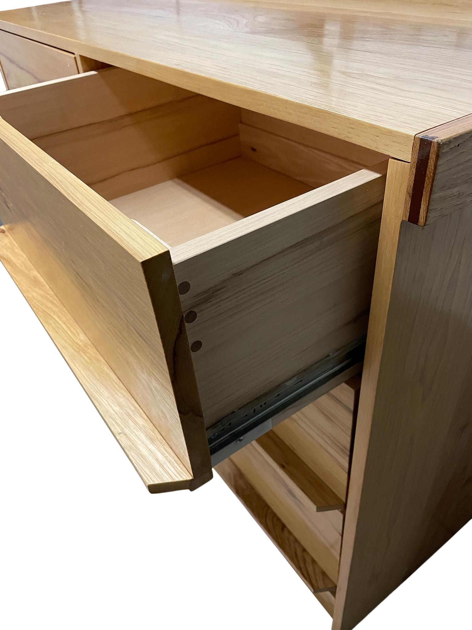 Custom Modern Studio Craft 6 Drawer Maple Dresser by Tom Robinson For Sale 2