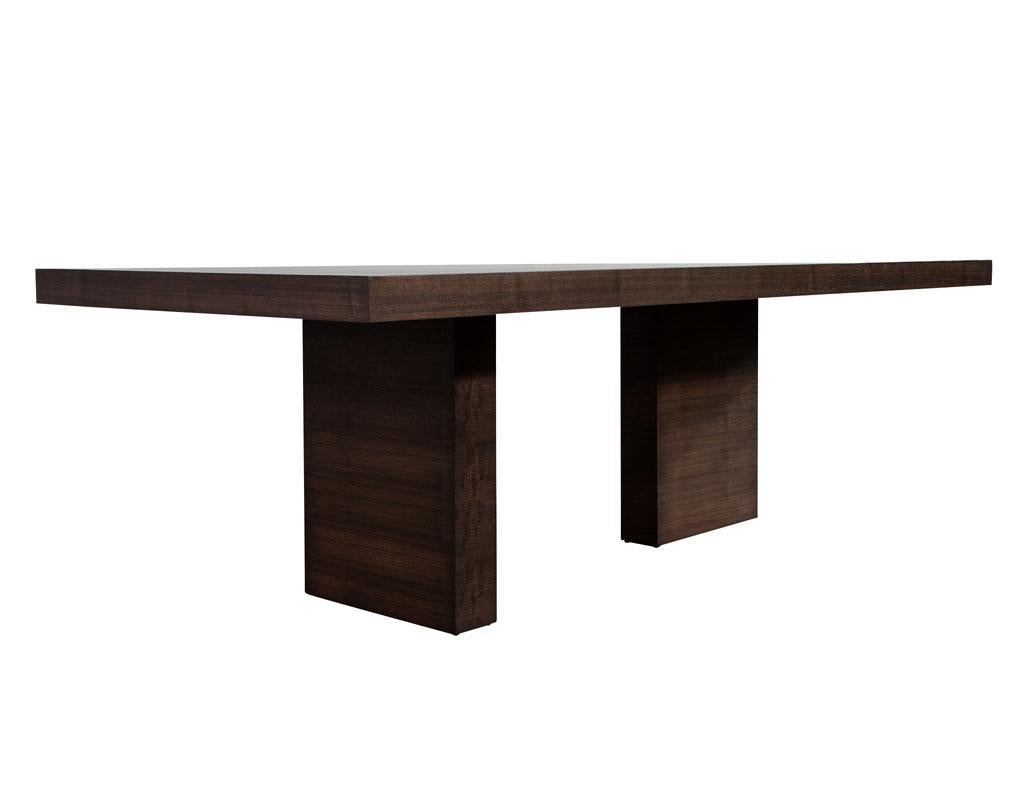 Table de salle à manger moderne sur mesure en noyer avec The Pedestal par Carrocel en vente 13