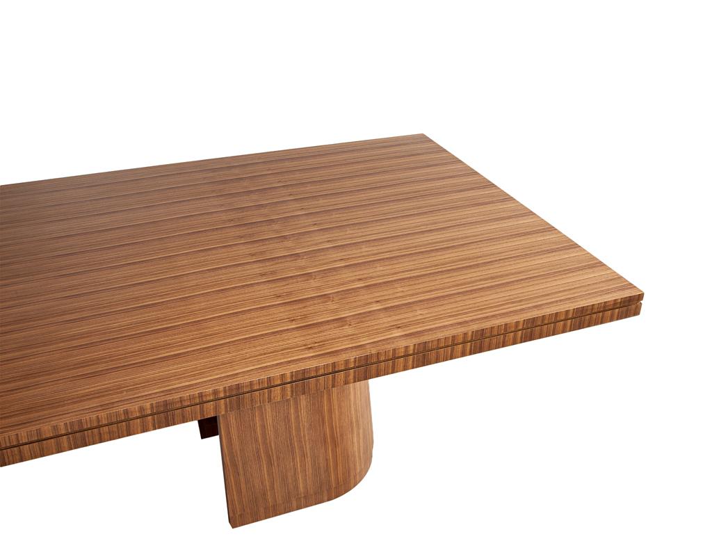 Custom Modern Walnut Dining Table with Curved Pedestal Design For Sale 5
